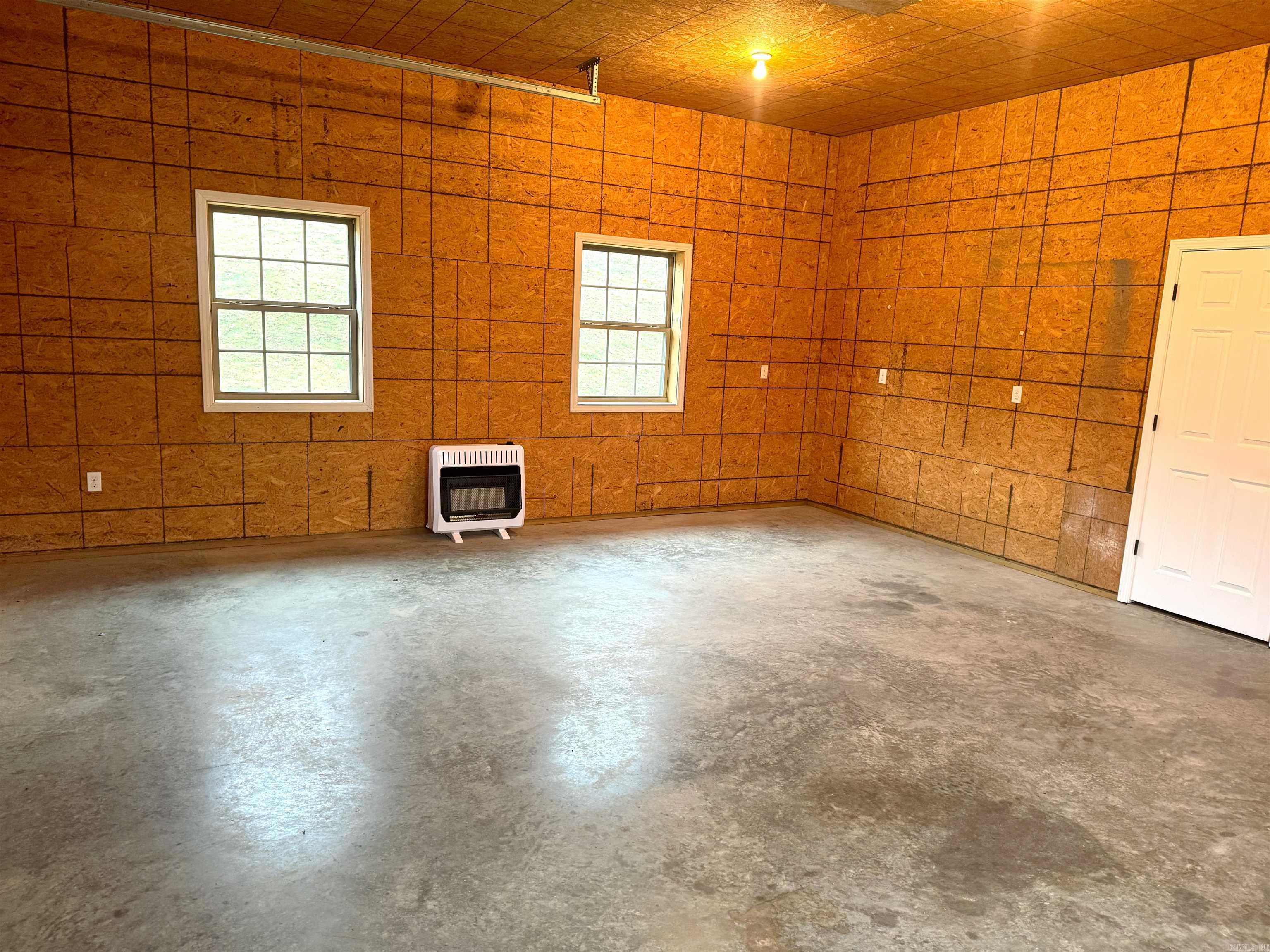 8465 Herpel Rd  Mountain View, AR