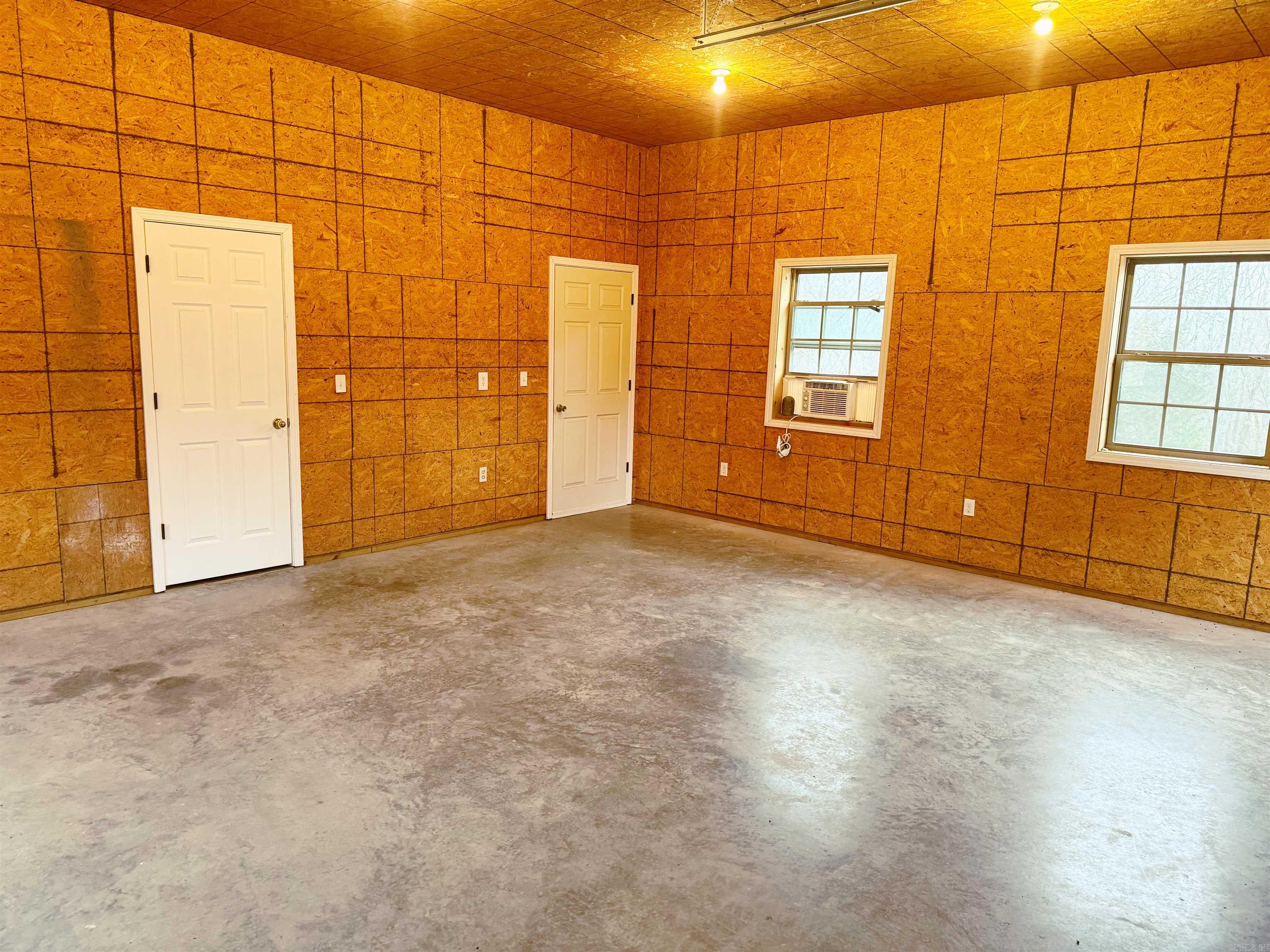 8465 Herpel Rd  Mountain View, AR