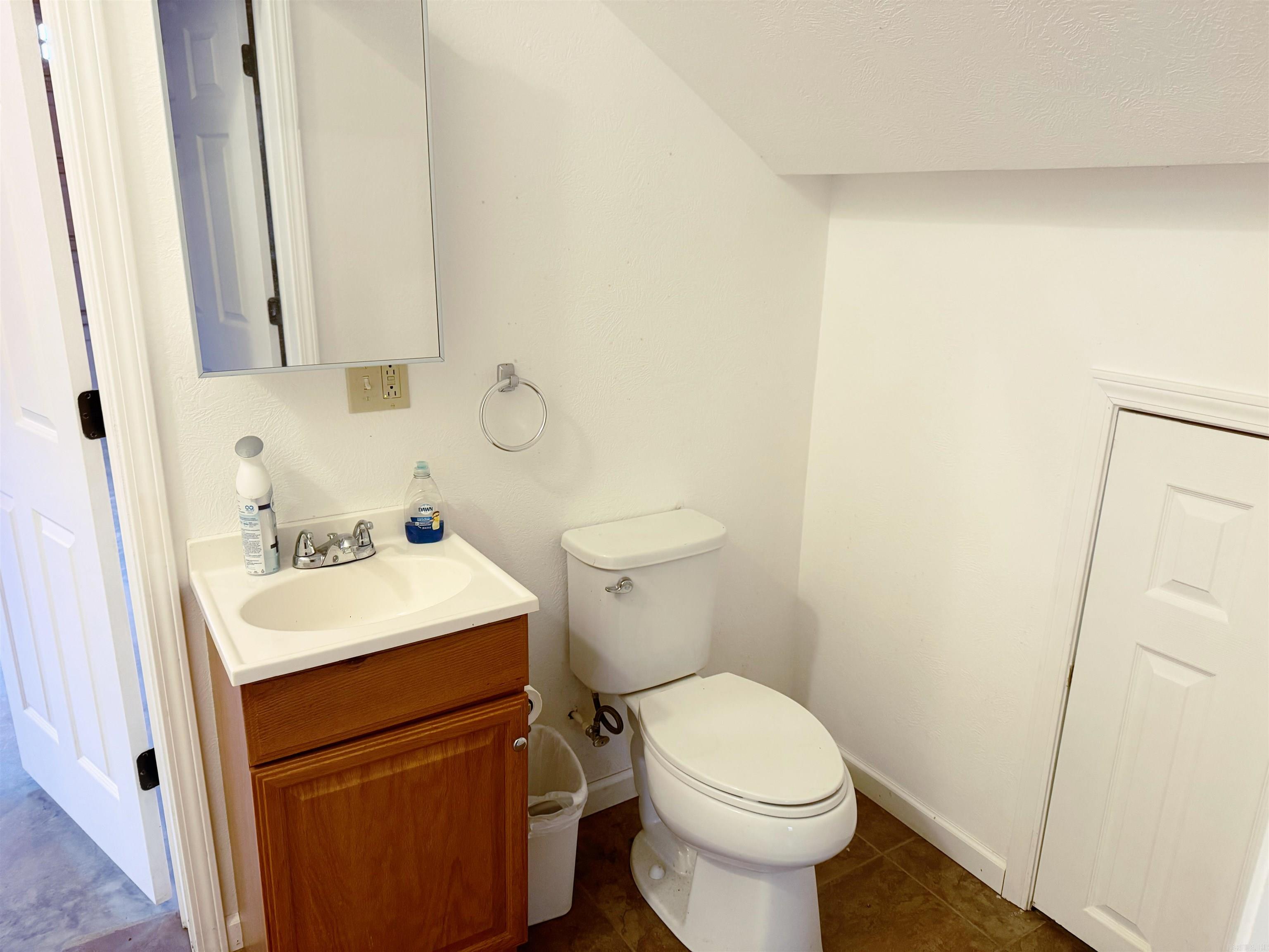 8465 Herpel Rd  Mountain View, AR