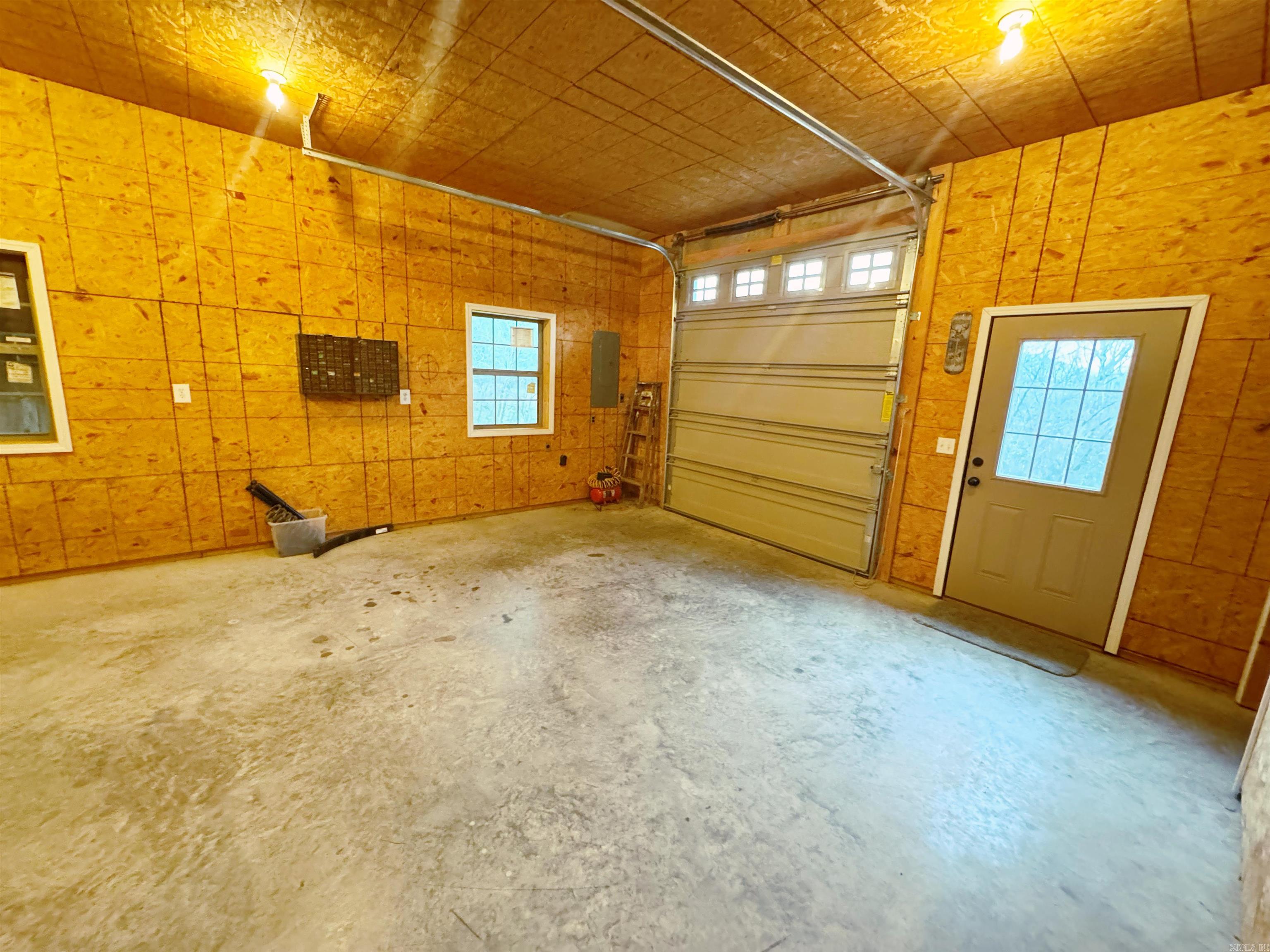 8465 Herpel Rd  Mountain View, AR