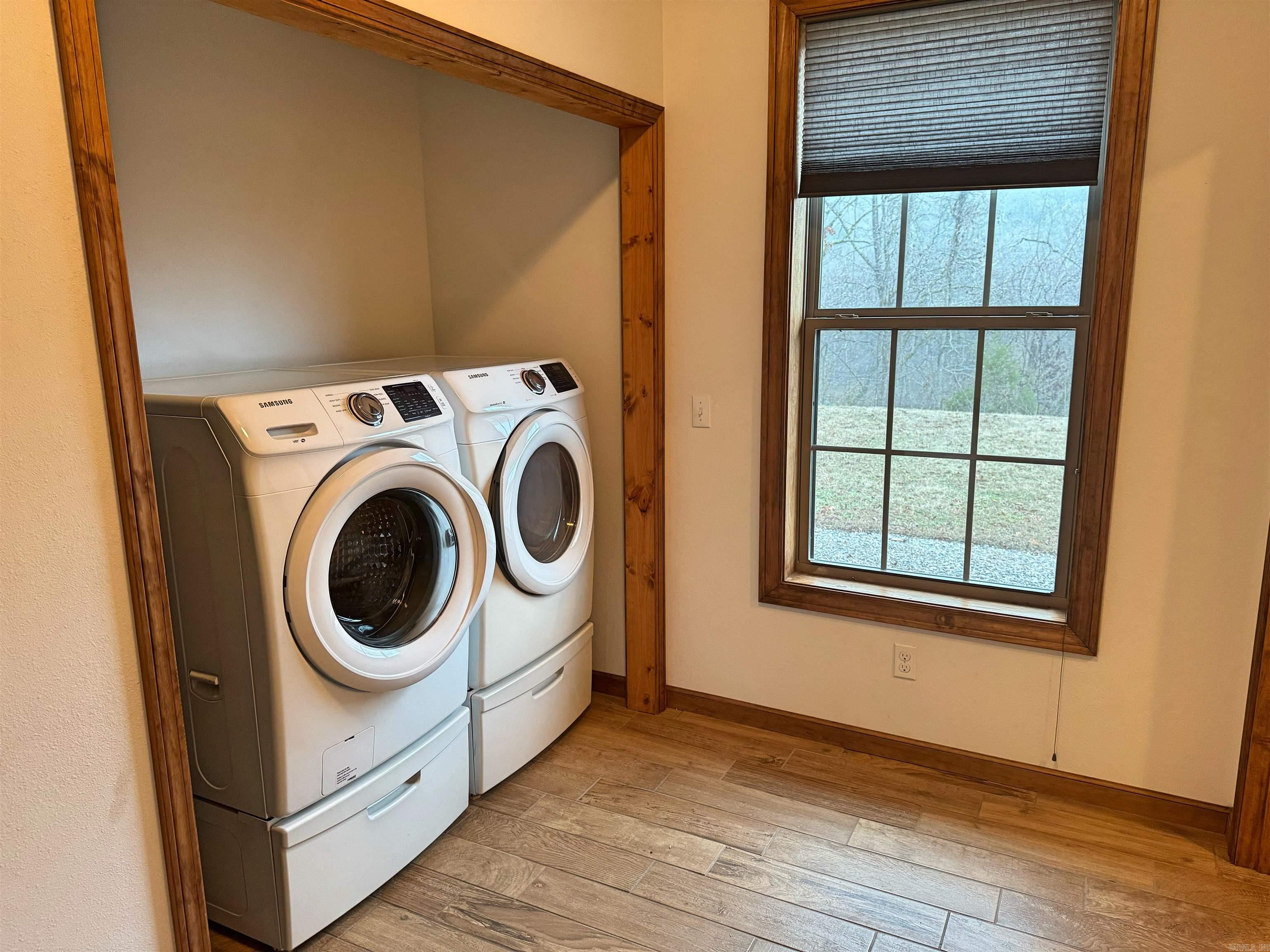 8465 Herpel Rd  Mountain View, AR