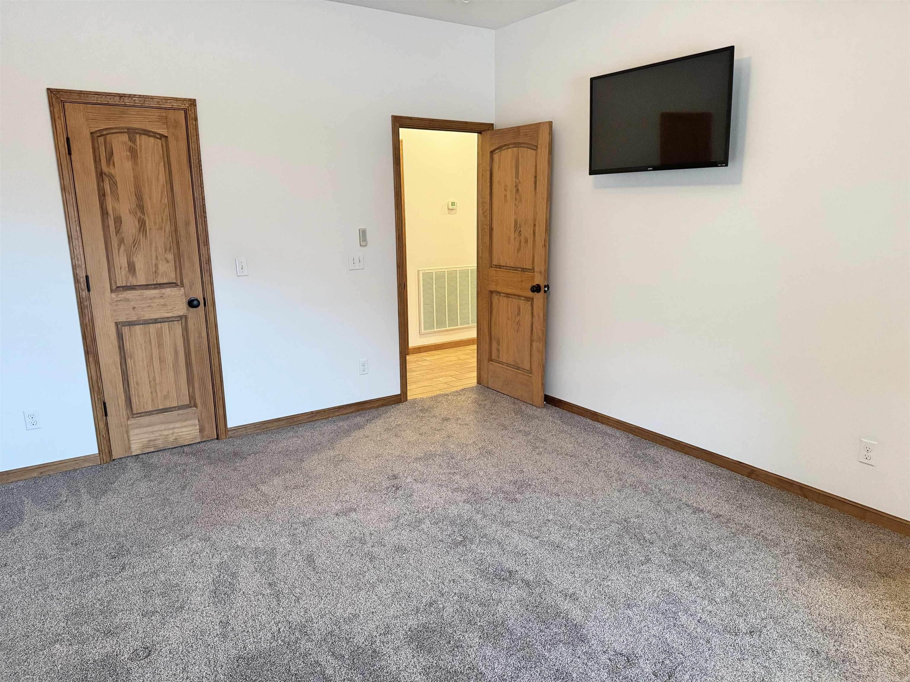 8465 Herpel Rd  Mountain View, AR