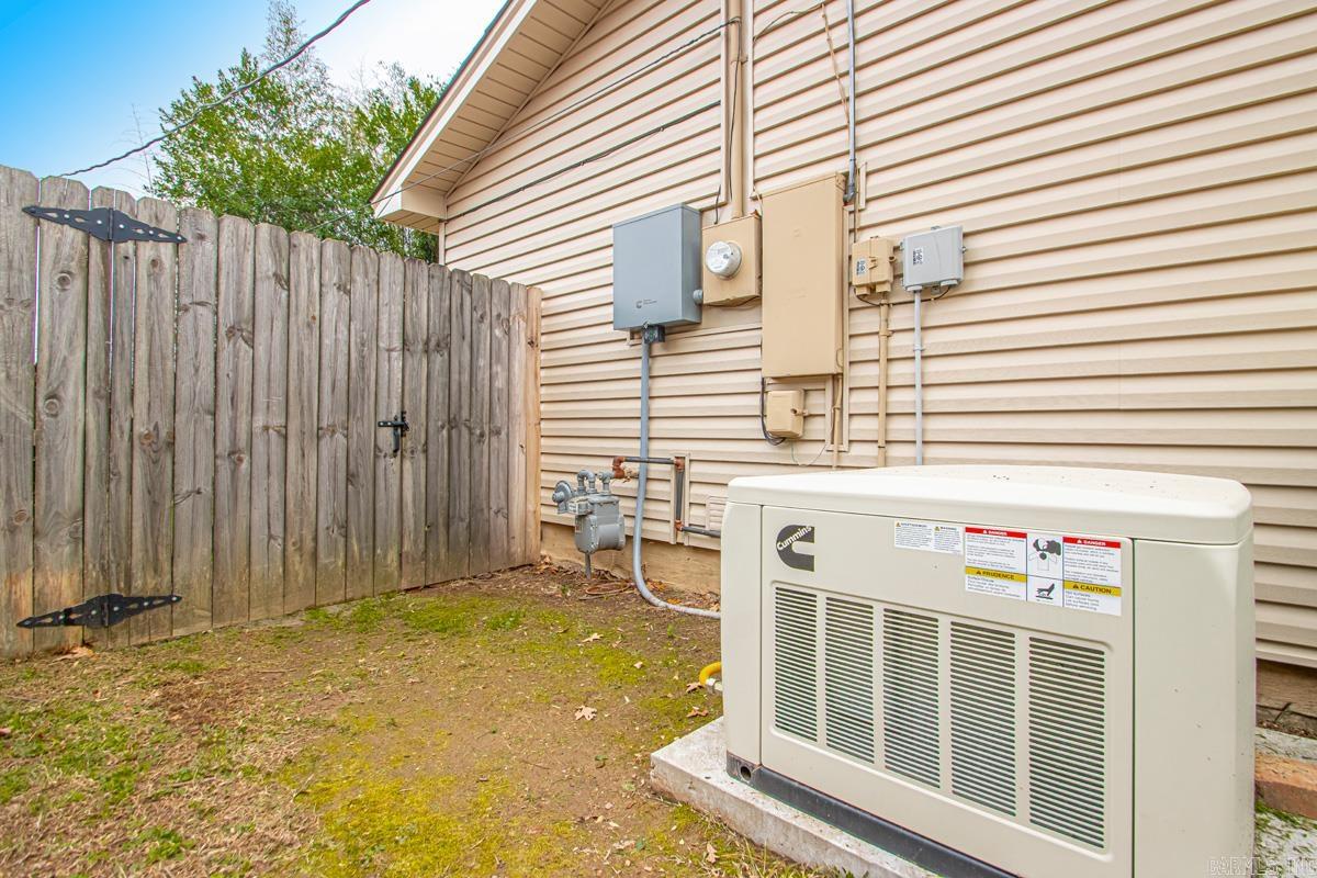 3921 Sierra Forest  Little Rock, AR