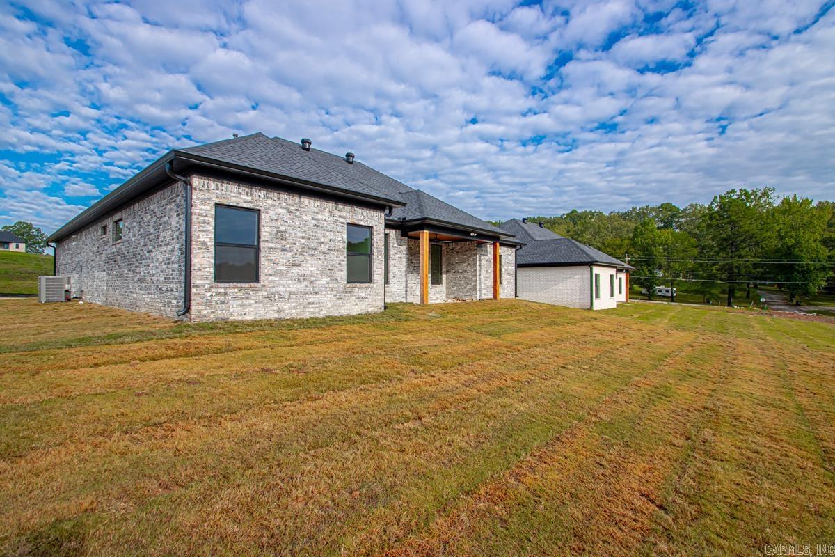 103 Dylan  Benton, AR