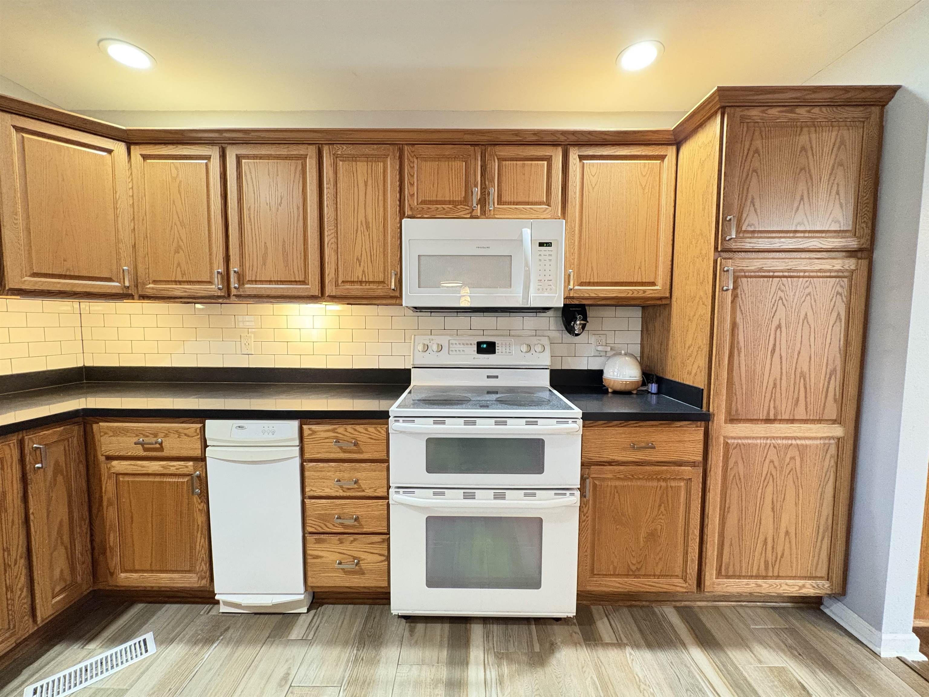 137 Rainbow  Hardy, AR