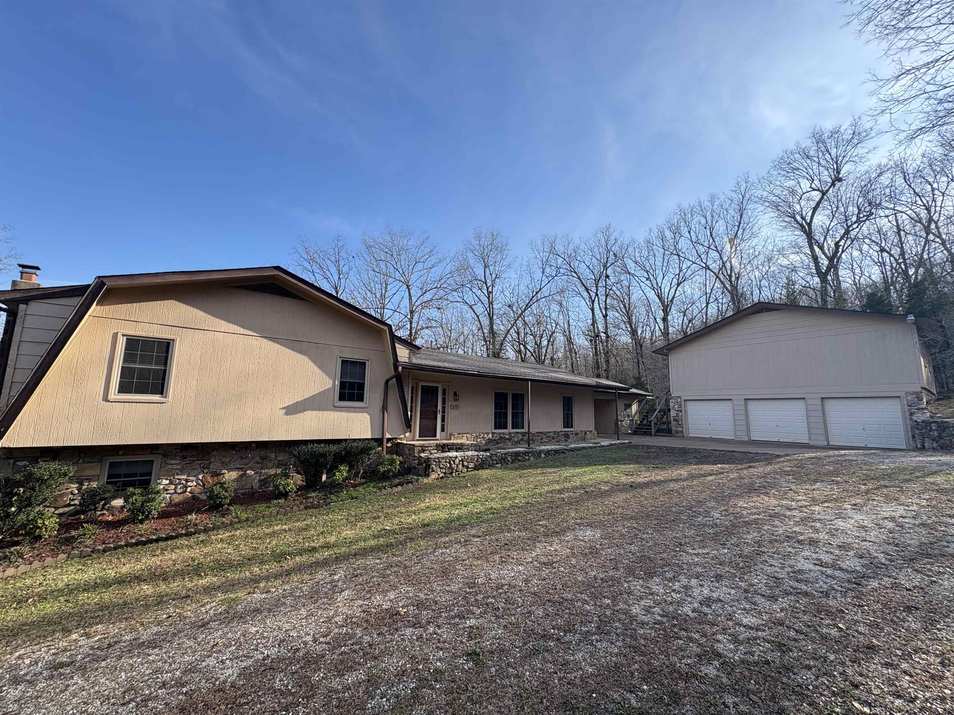 137 Rainbow  Hardy, AR