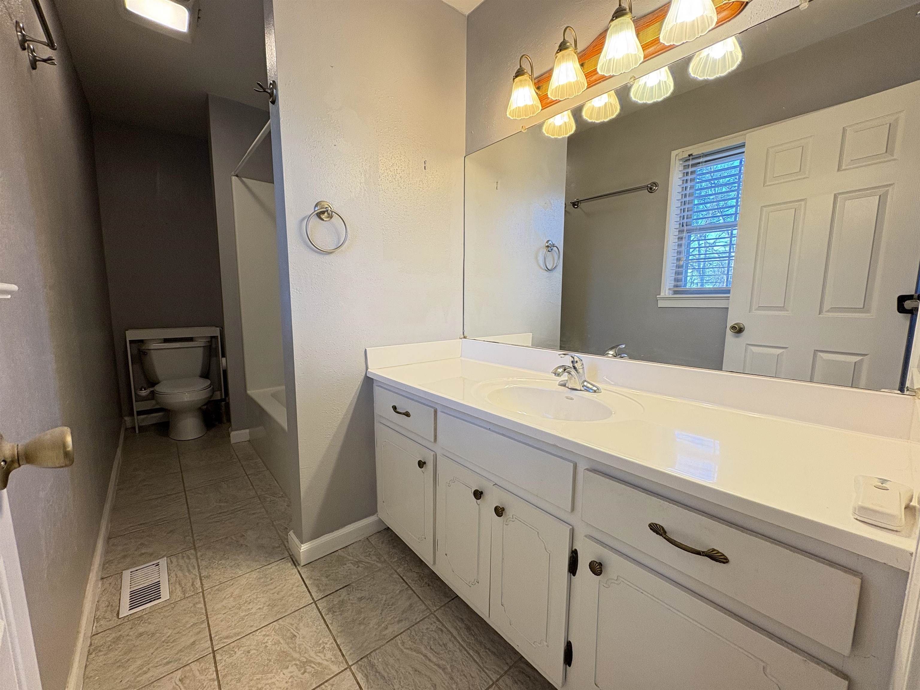 137 Rainbow  Hardy, AR