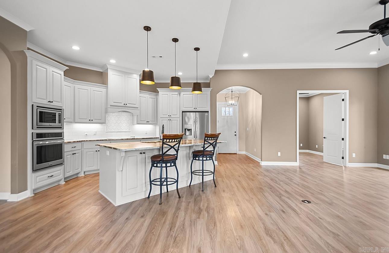 517 Creekside  Bryant, AR