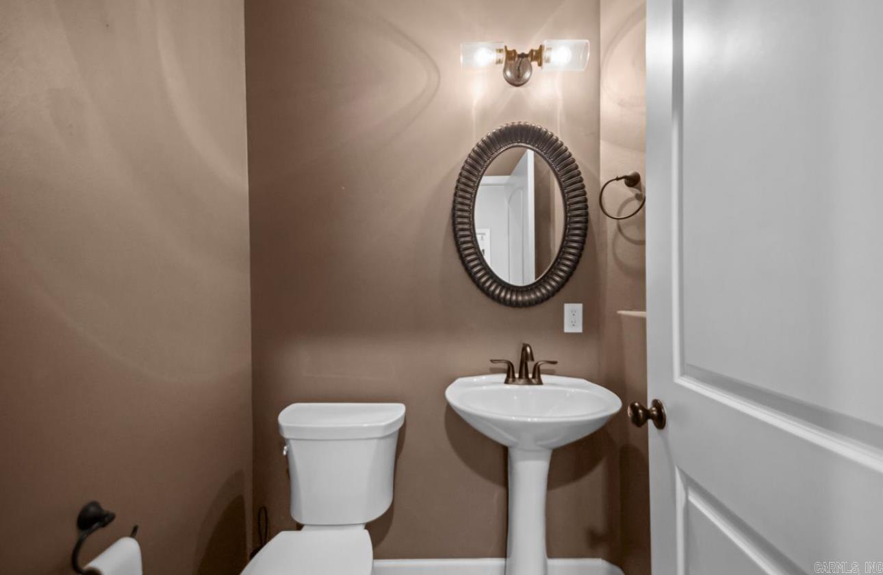 517 Creekside  Bryant, AR