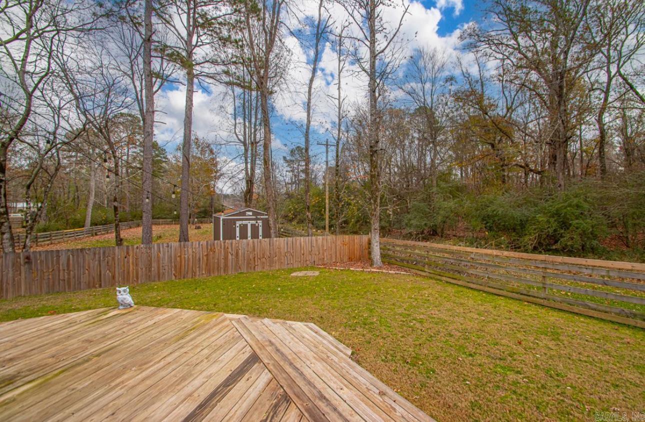 517 Creekside  Bryant, AR