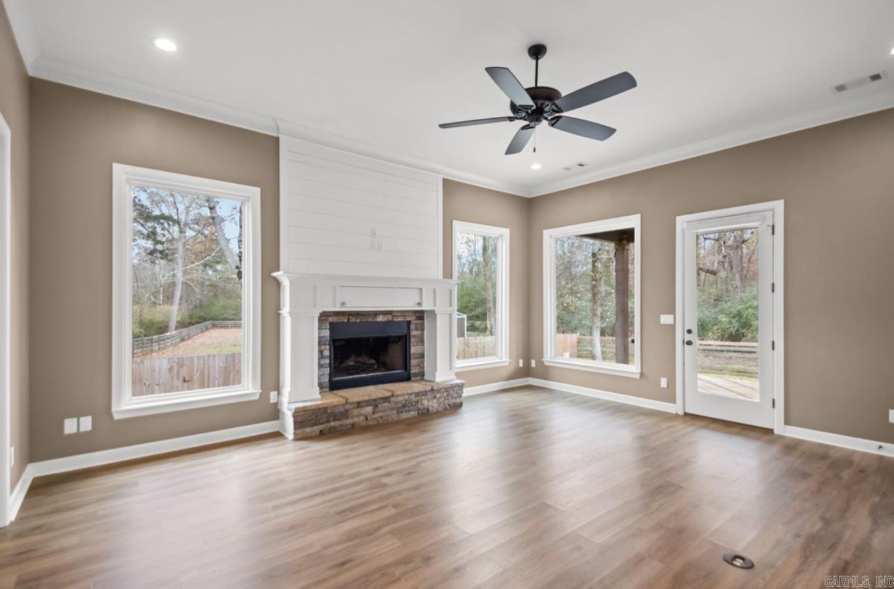 517 Creekside  Bryant, AR