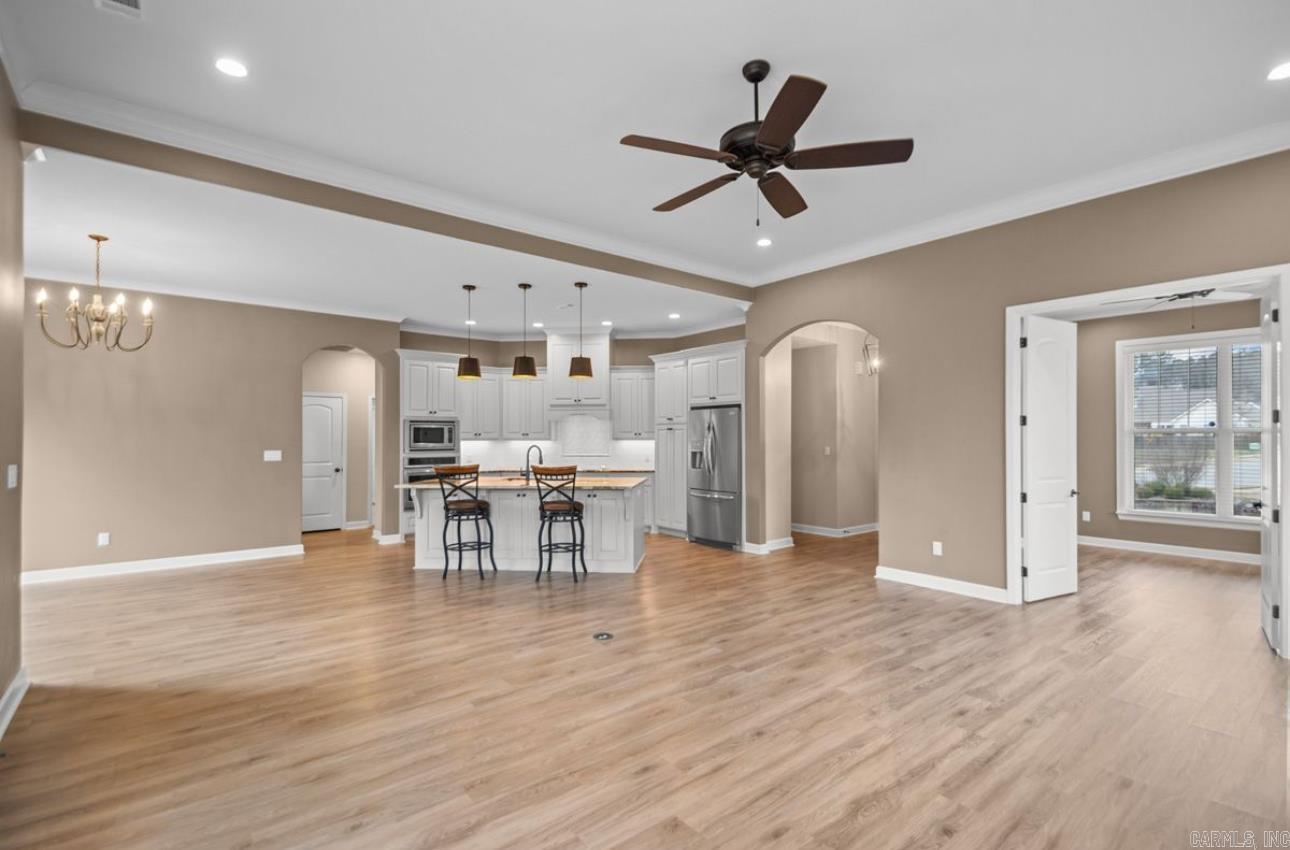 517 Creekside  Bryant, AR