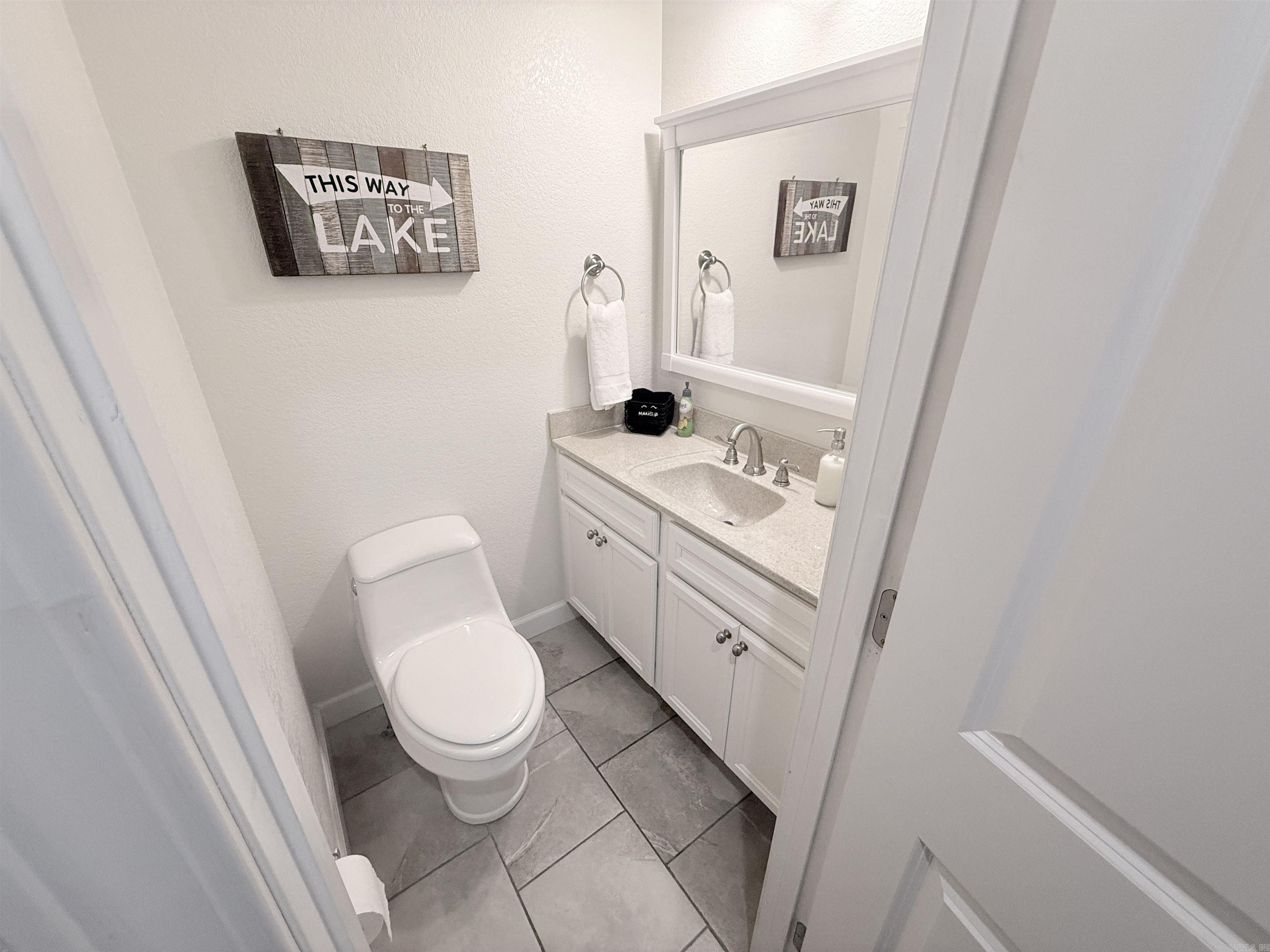 104 Chelsea Dr.  Fairfield Bay, AR