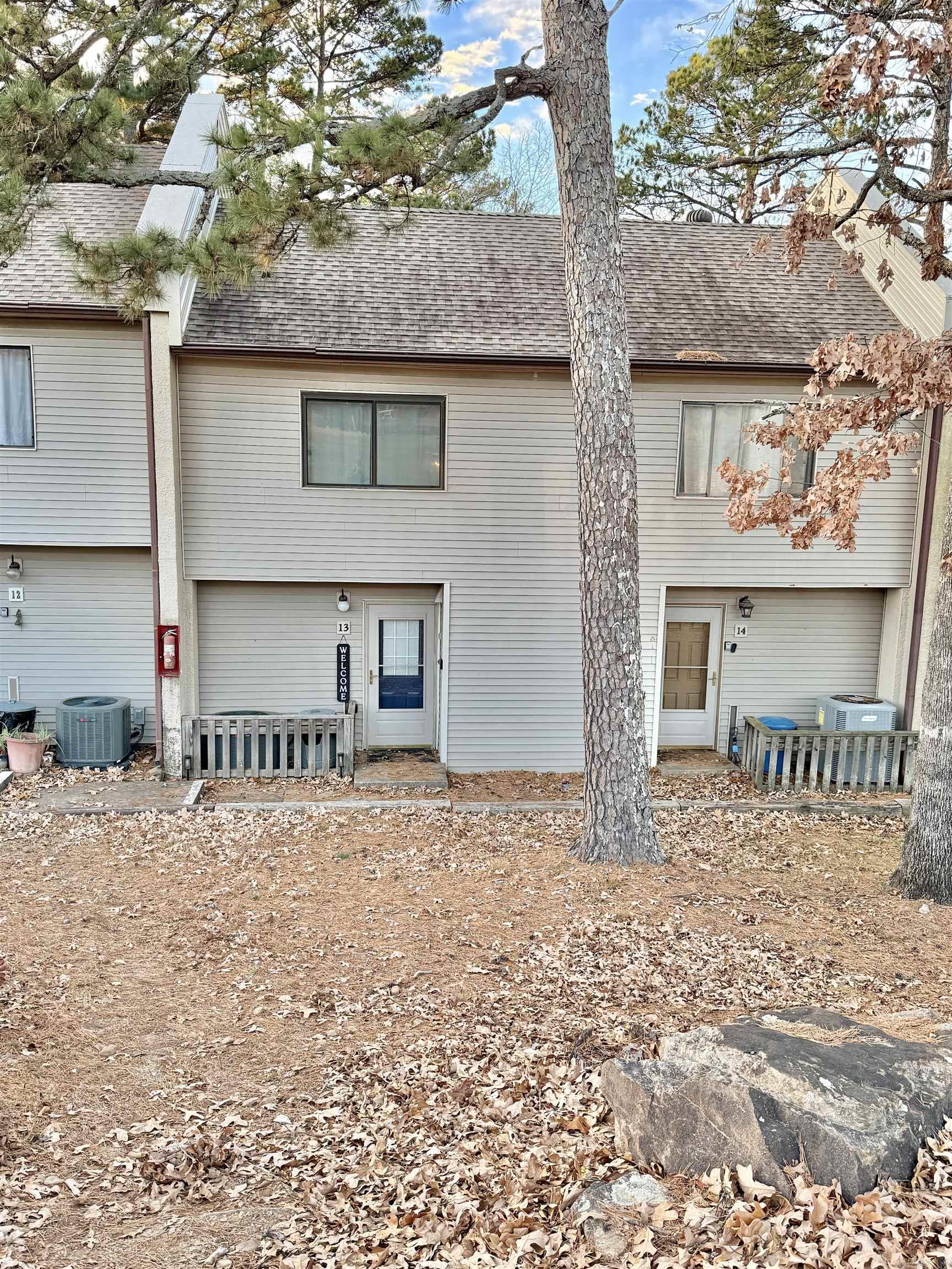 104 Chelsea Dr.  Fairfield Bay, AR