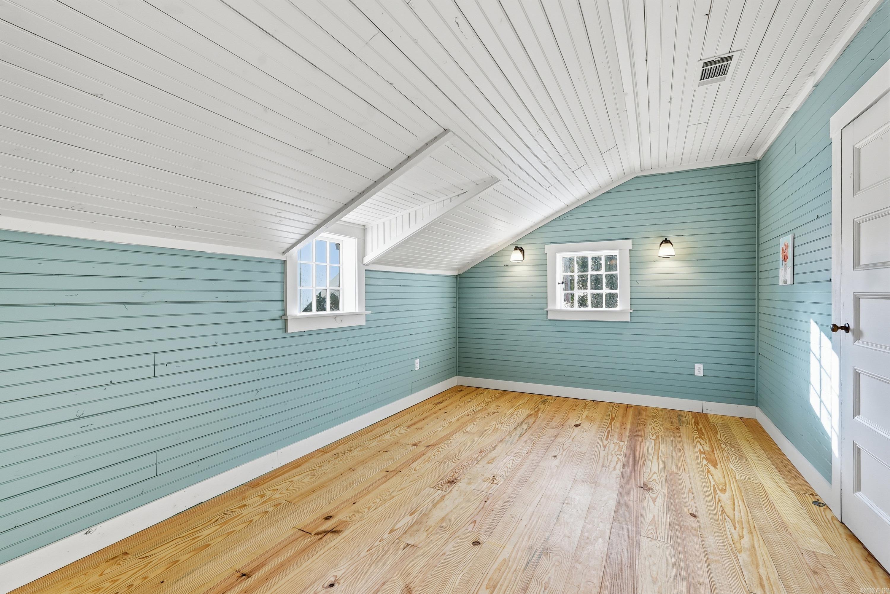 95 Kara Cove Vilonia, AR 72173