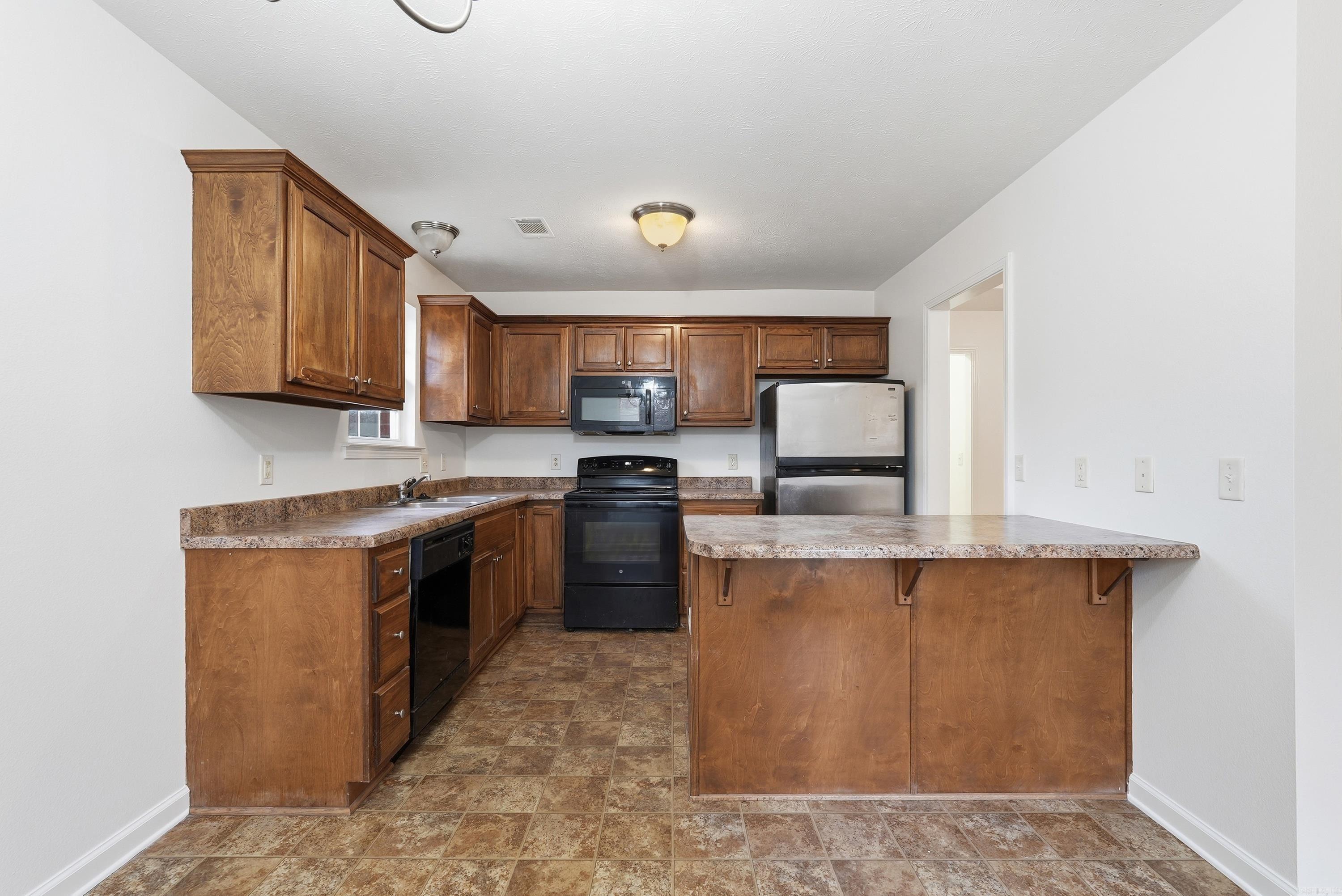 24 Donna Kay  Greenbrier, AR