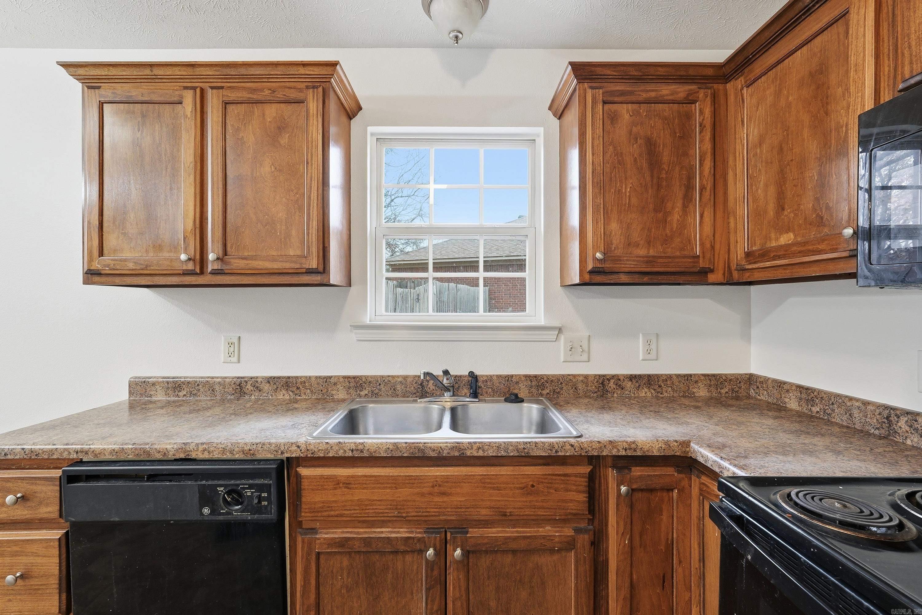 24 Donna Kay  Greenbrier, AR