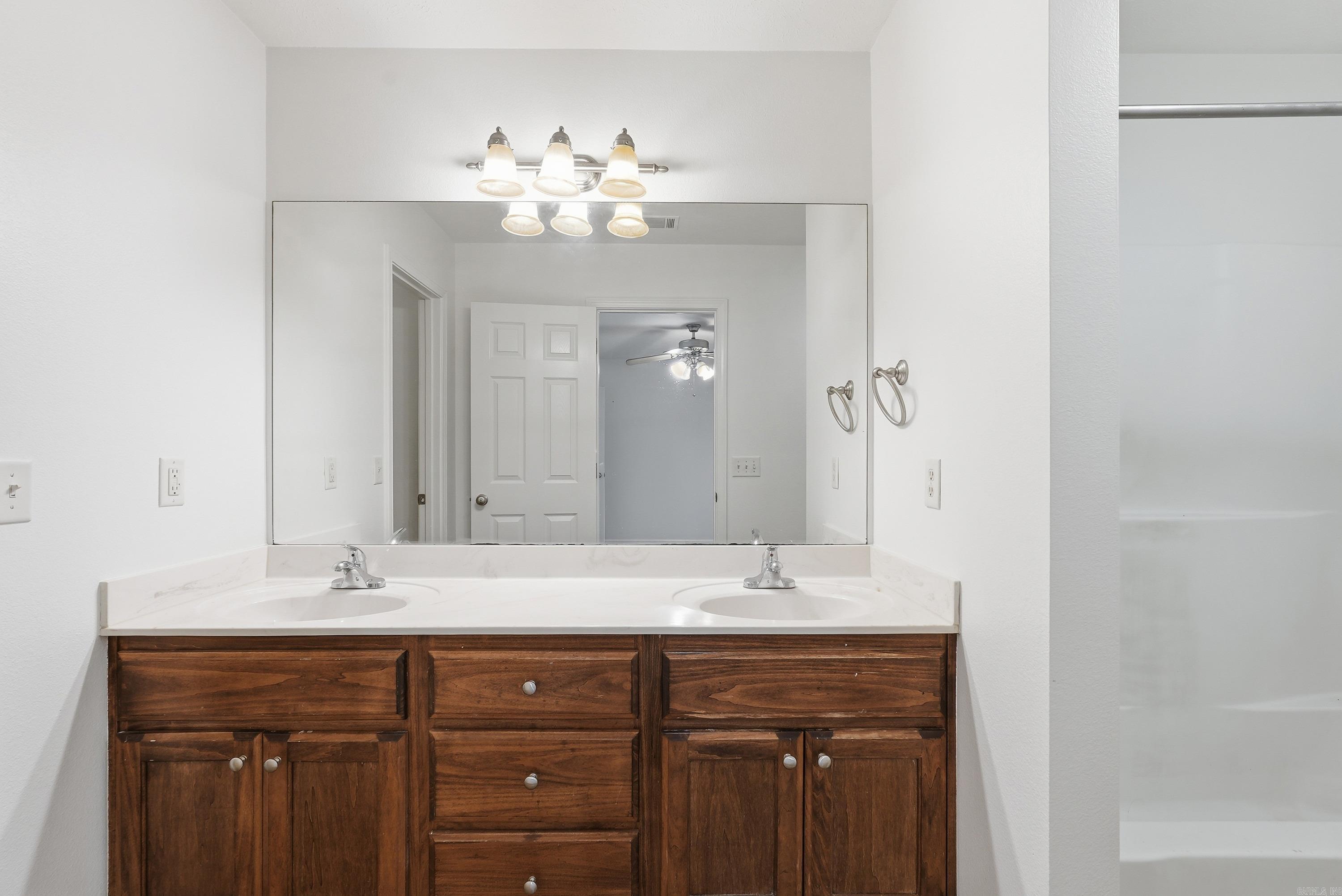 24 Donna Kay  Greenbrier, AR