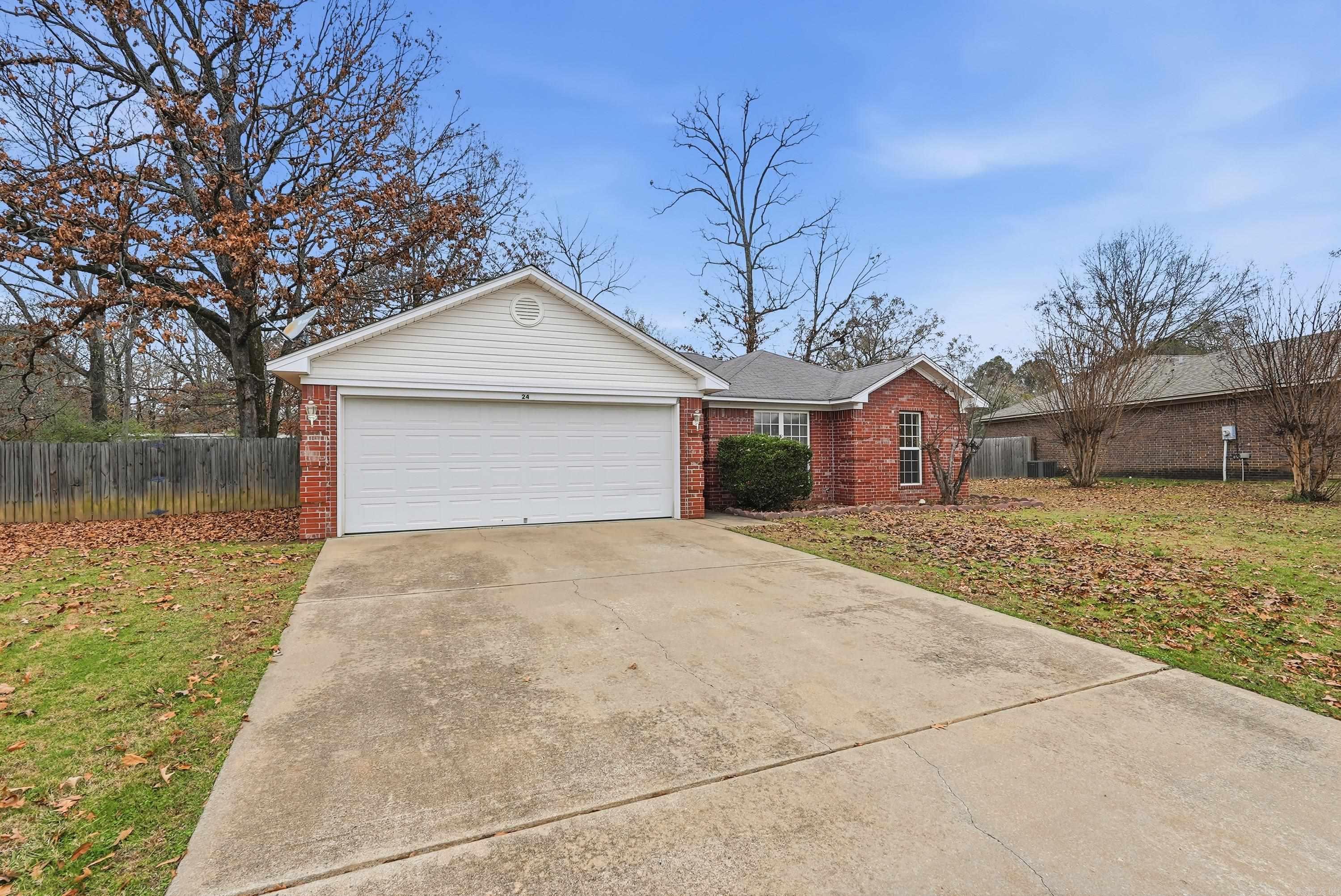 24 Donna Kay  Greenbrier, AR
