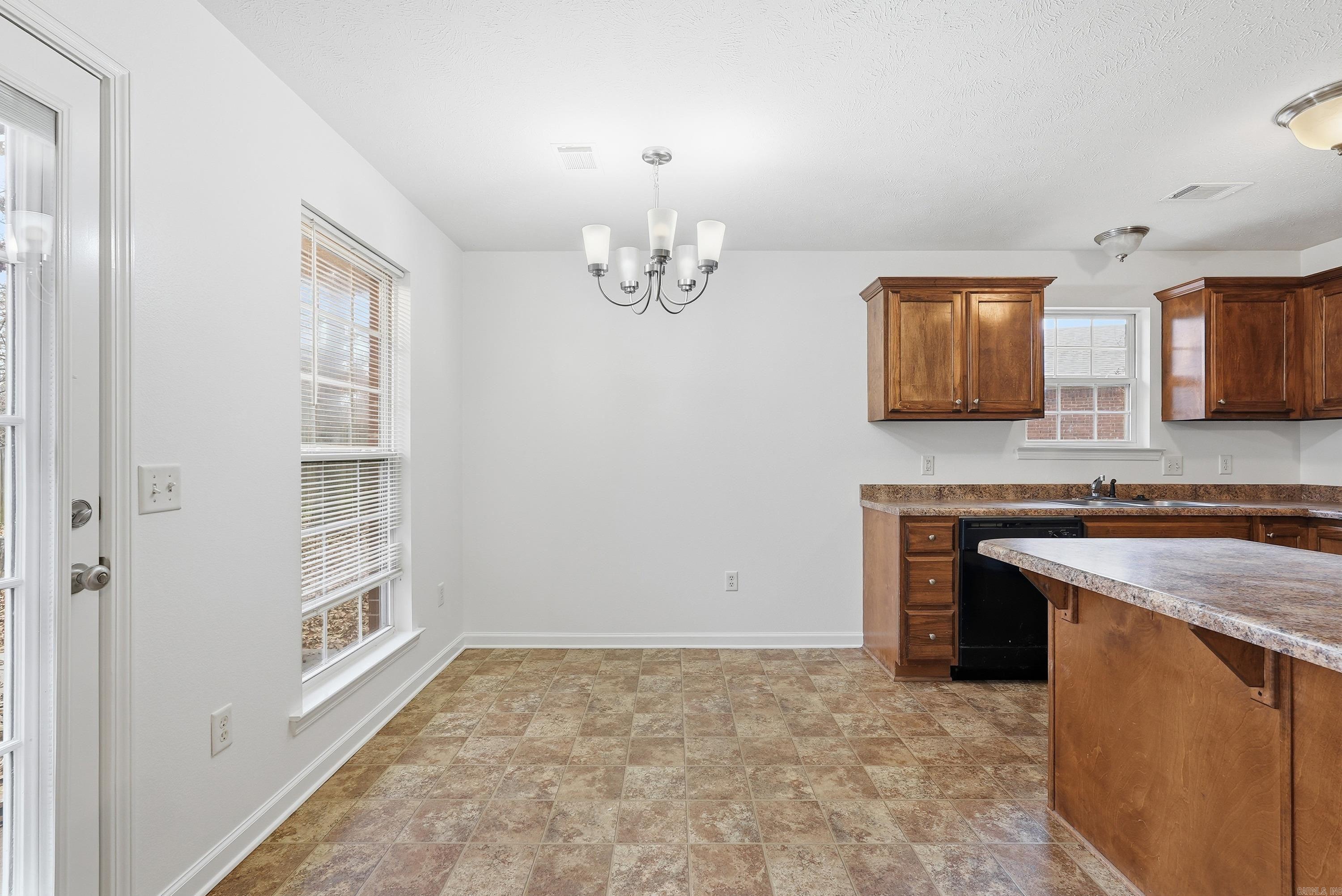 24 Donna Kay  Greenbrier, AR