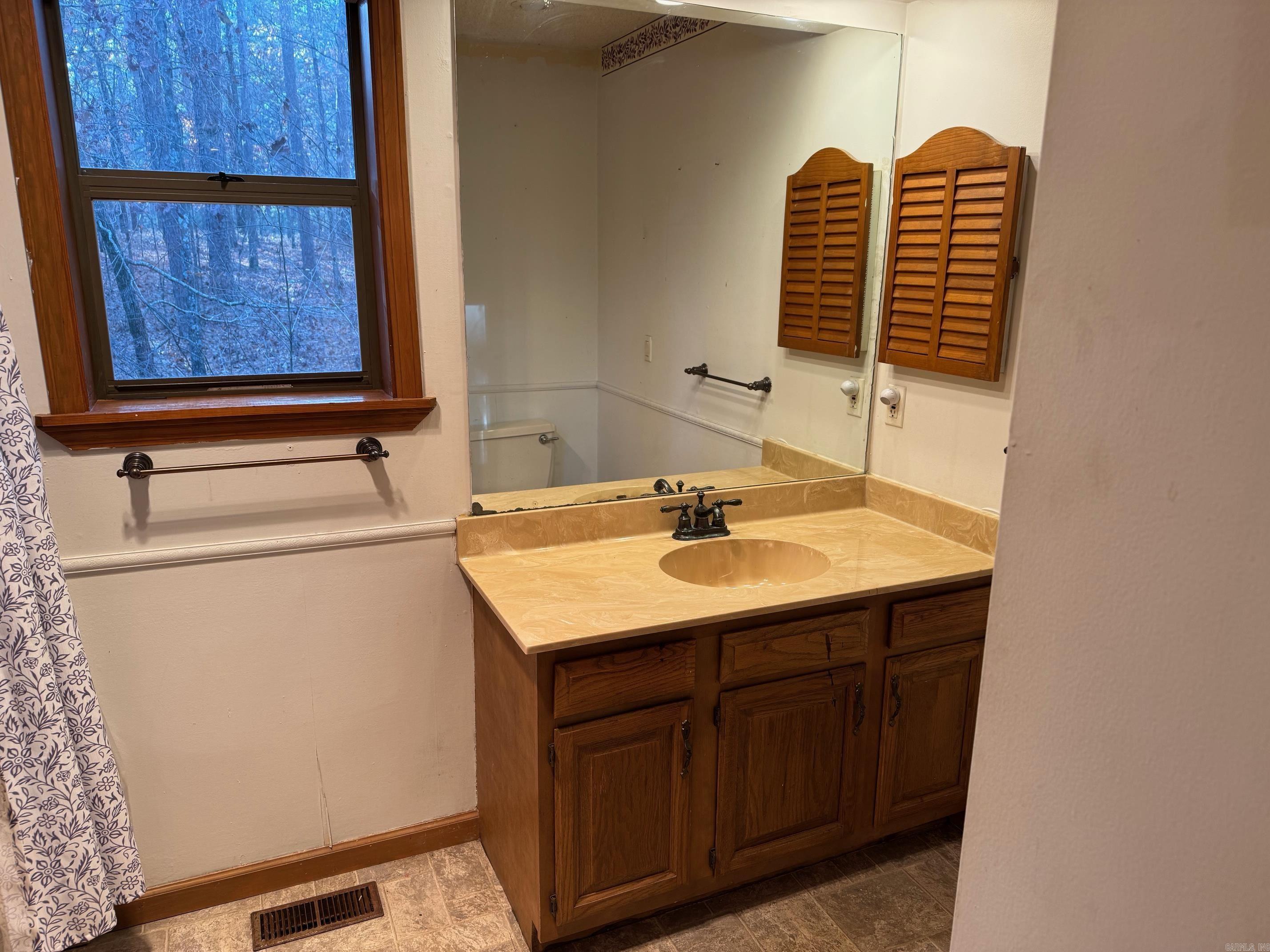 77 PYRENEES WAY  Hot Springs Village, AR