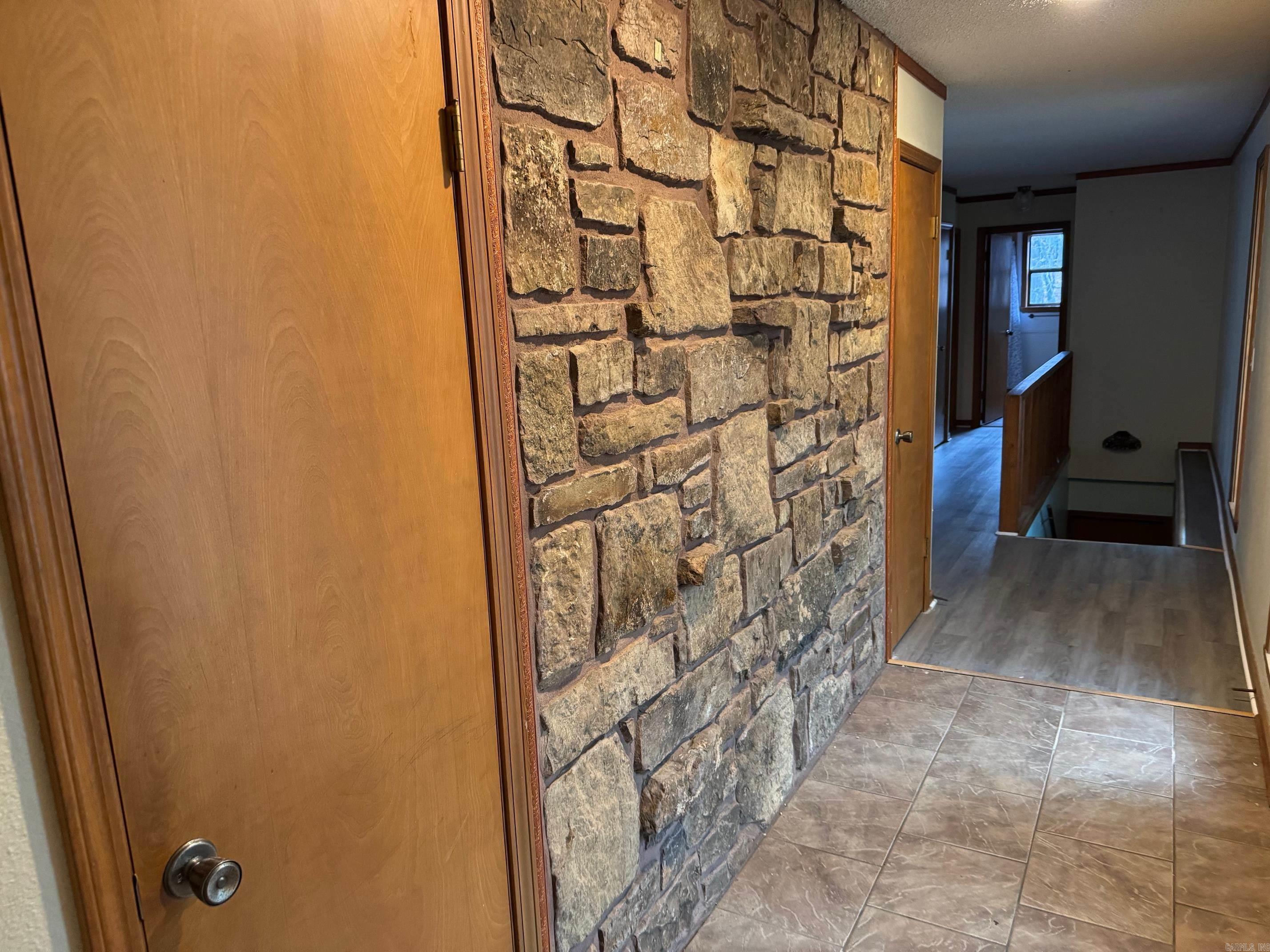 77 PYRENEES WAY  Hot Springs Village, AR