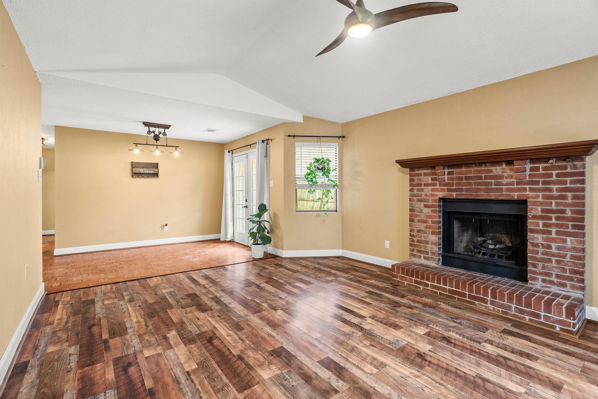 51 Pin Oak  Maumelle, AR