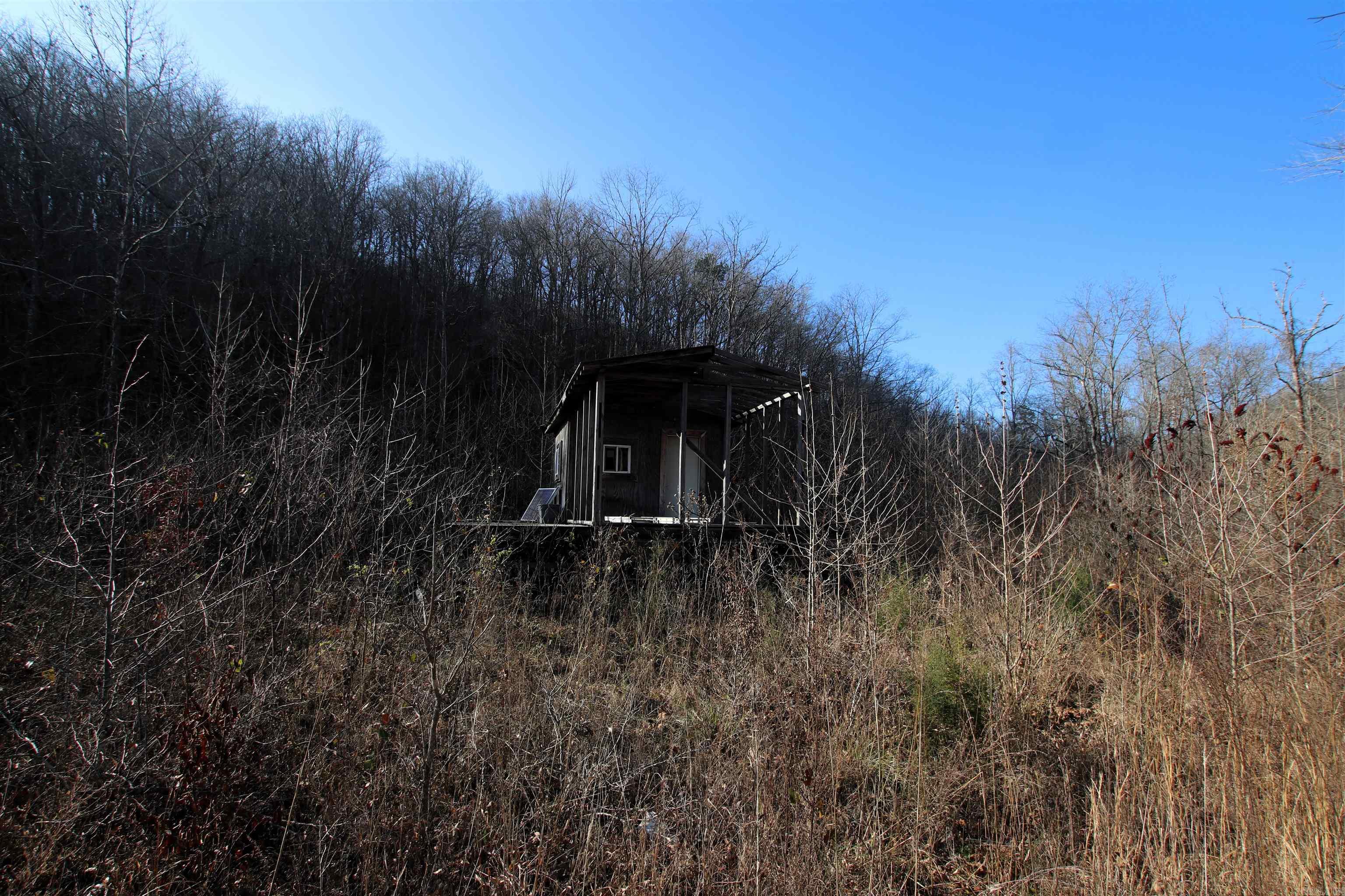 000 Carly  Clinton, AR