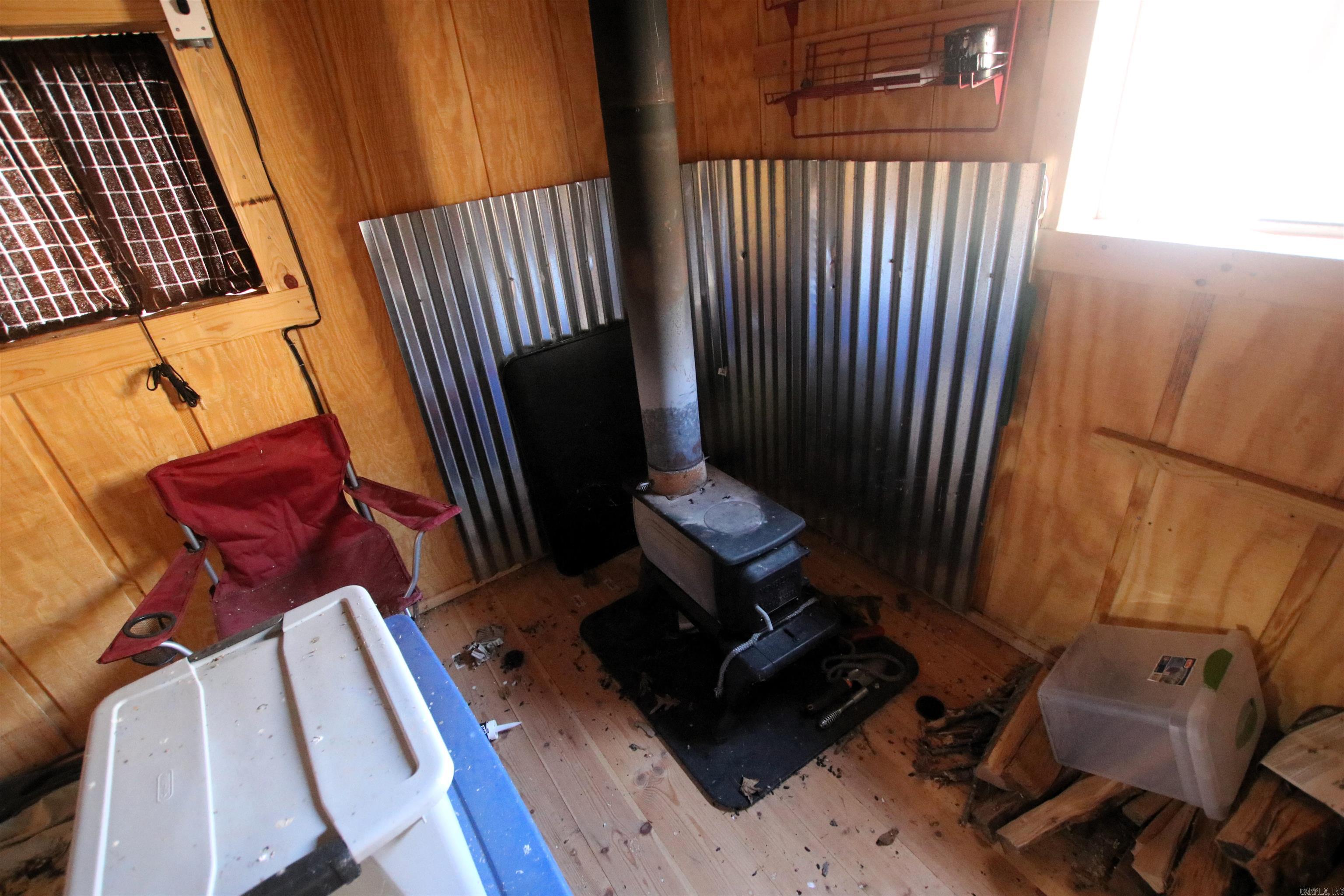 000 Carly  Clinton, AR