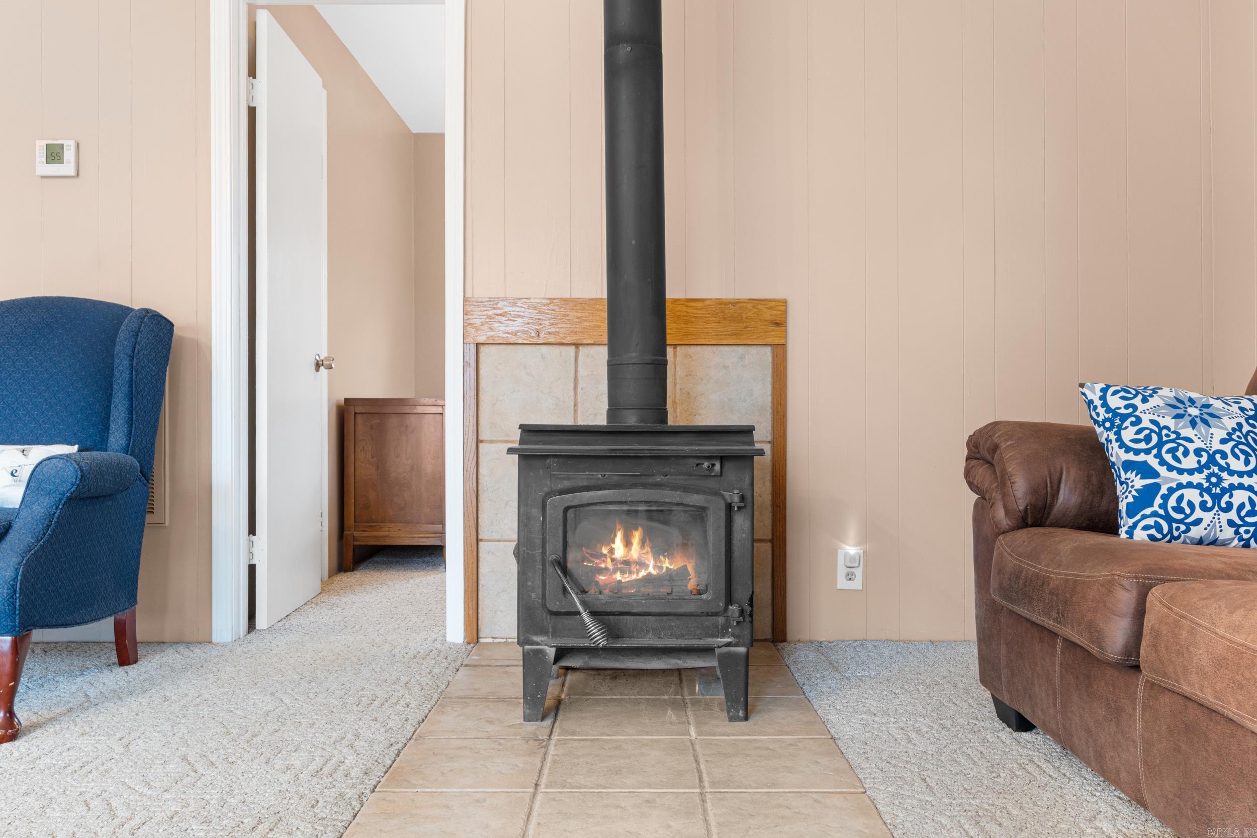 305 MC 138  Oakland, AR