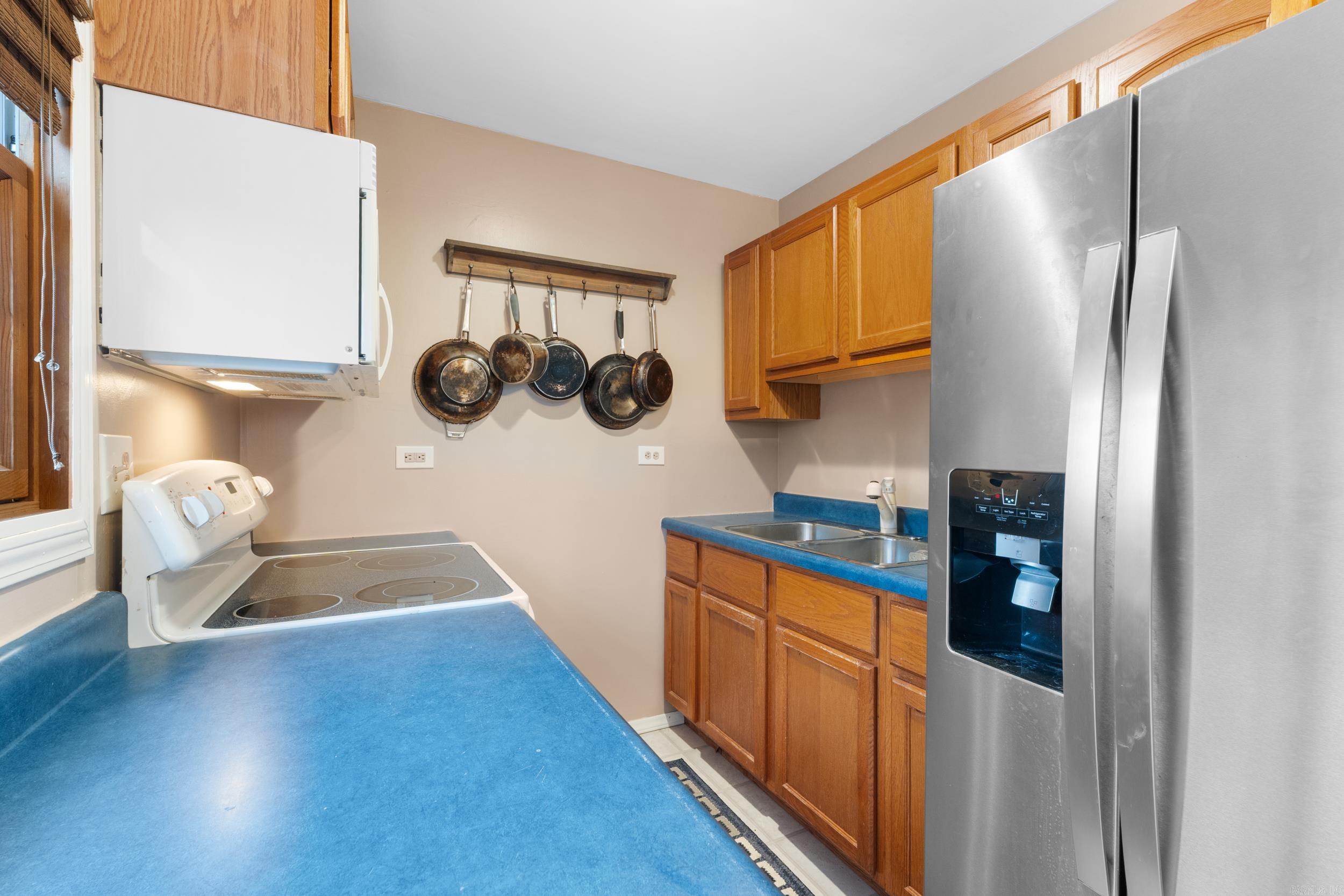 305 MC 138  Oakland, AR