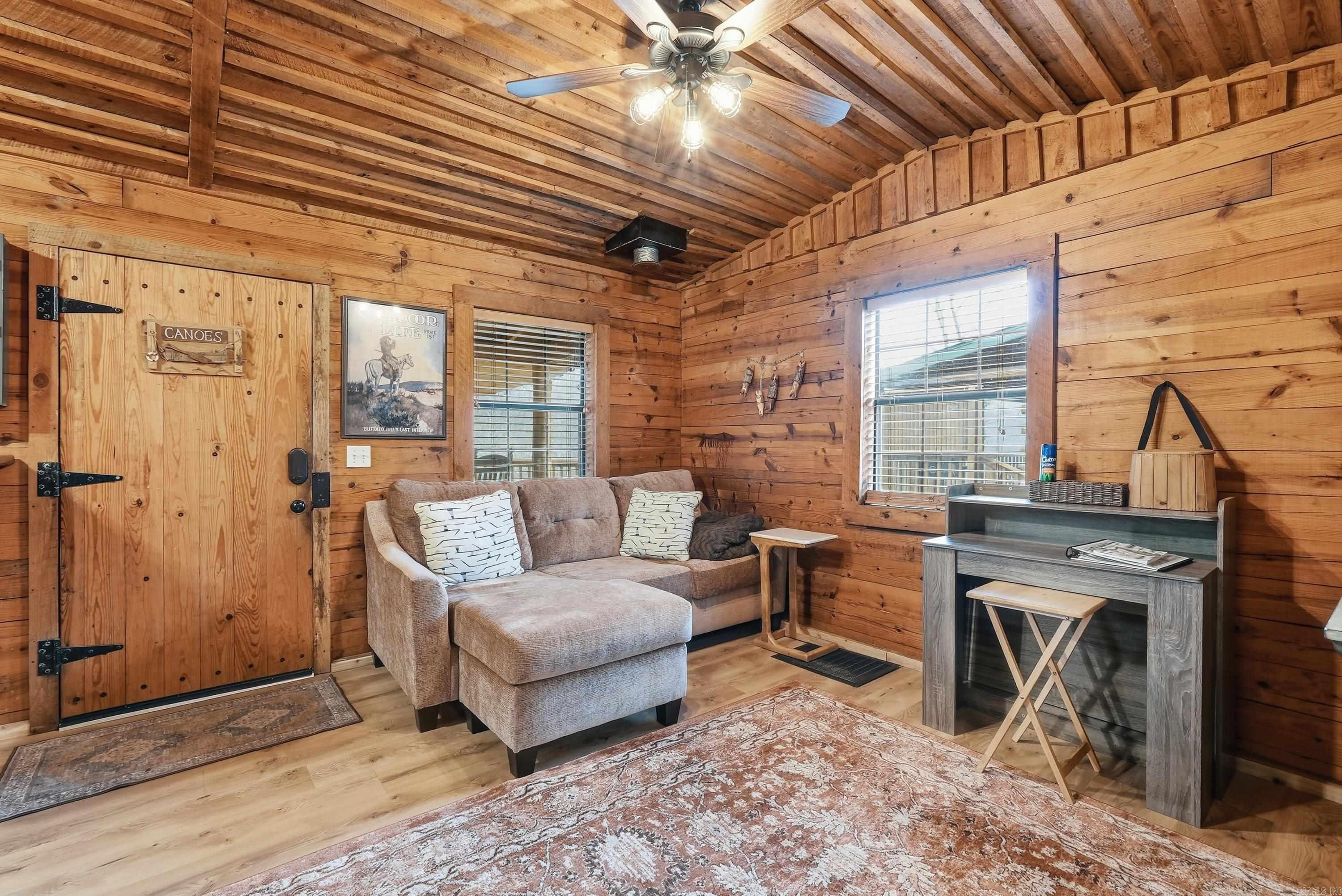 81 Lobo Cabin #10 Heber Springs, AR