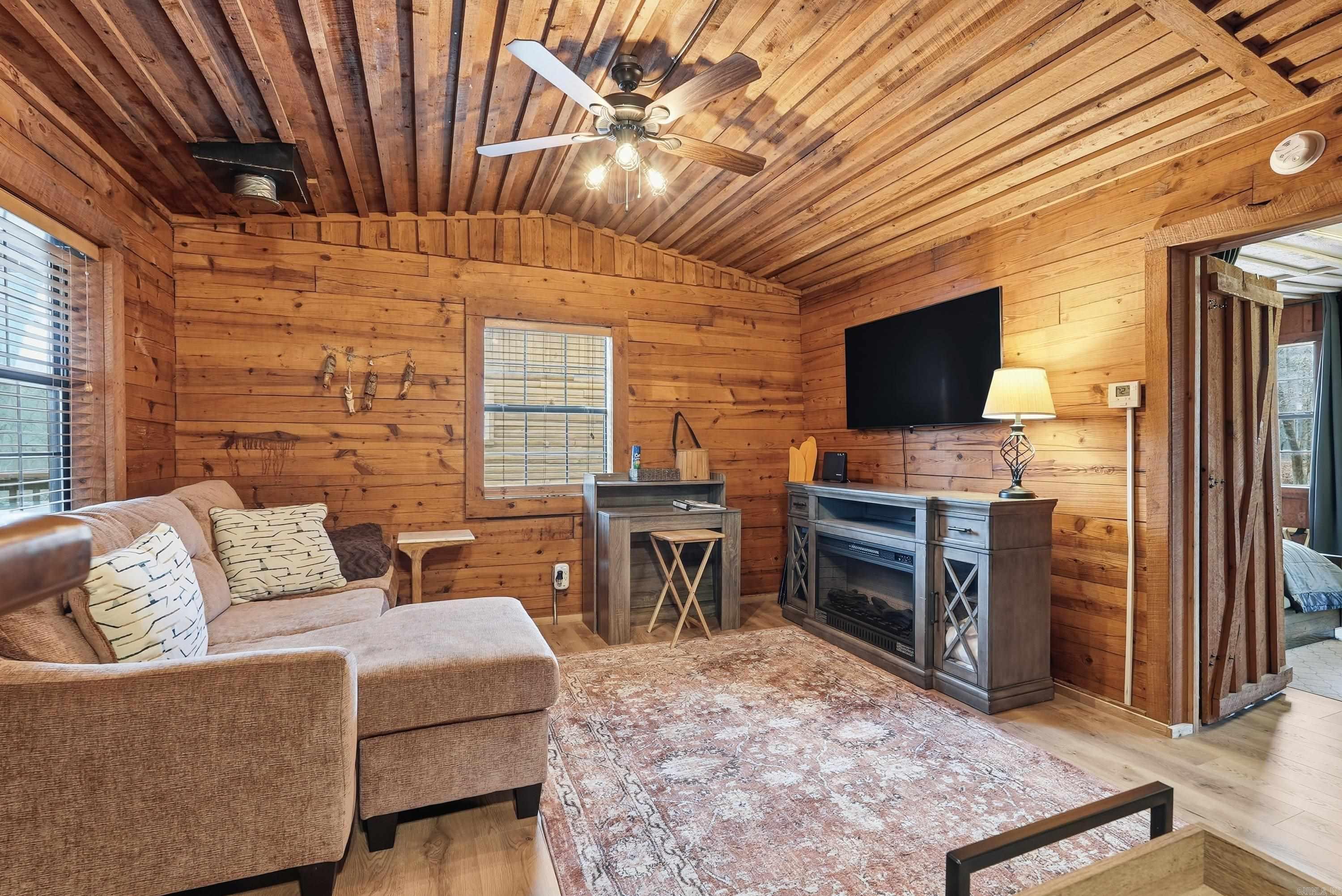 81 Lobo Cabin #10 Heber Springs, AR