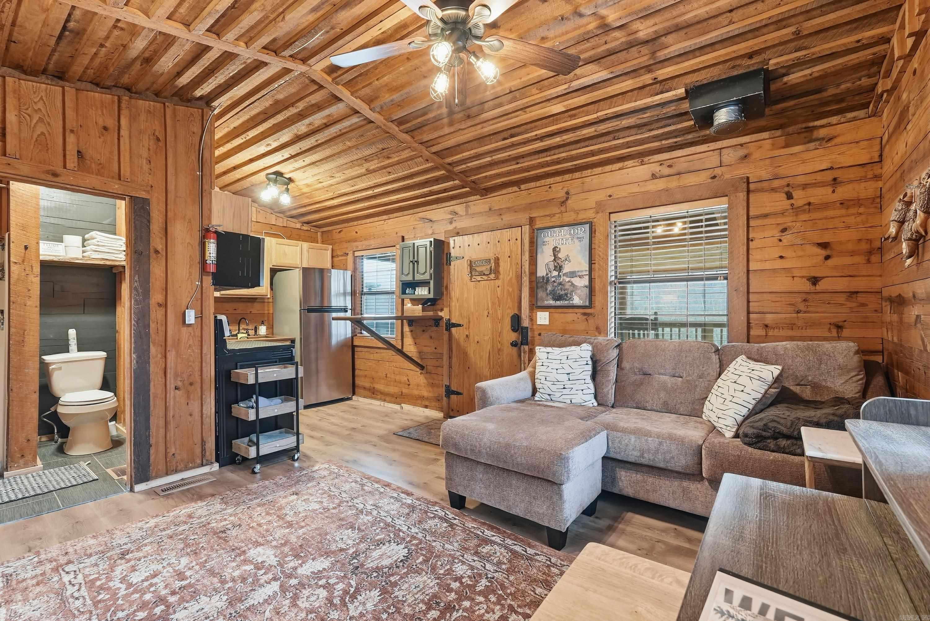 81 Lobo Cabin #10 Heber Springs, AR