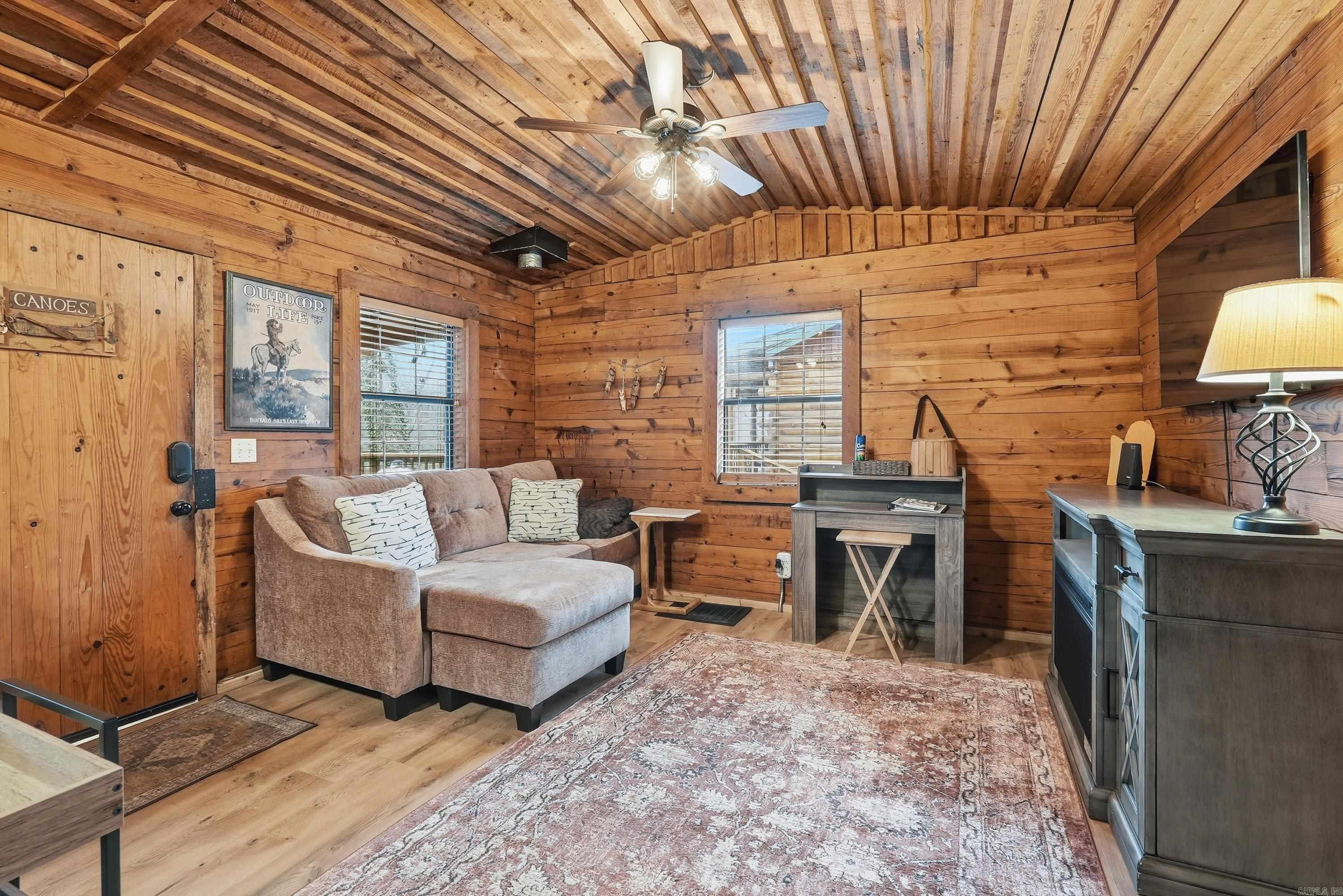 81 Lobo Cabin #10 Heber Springs, AR