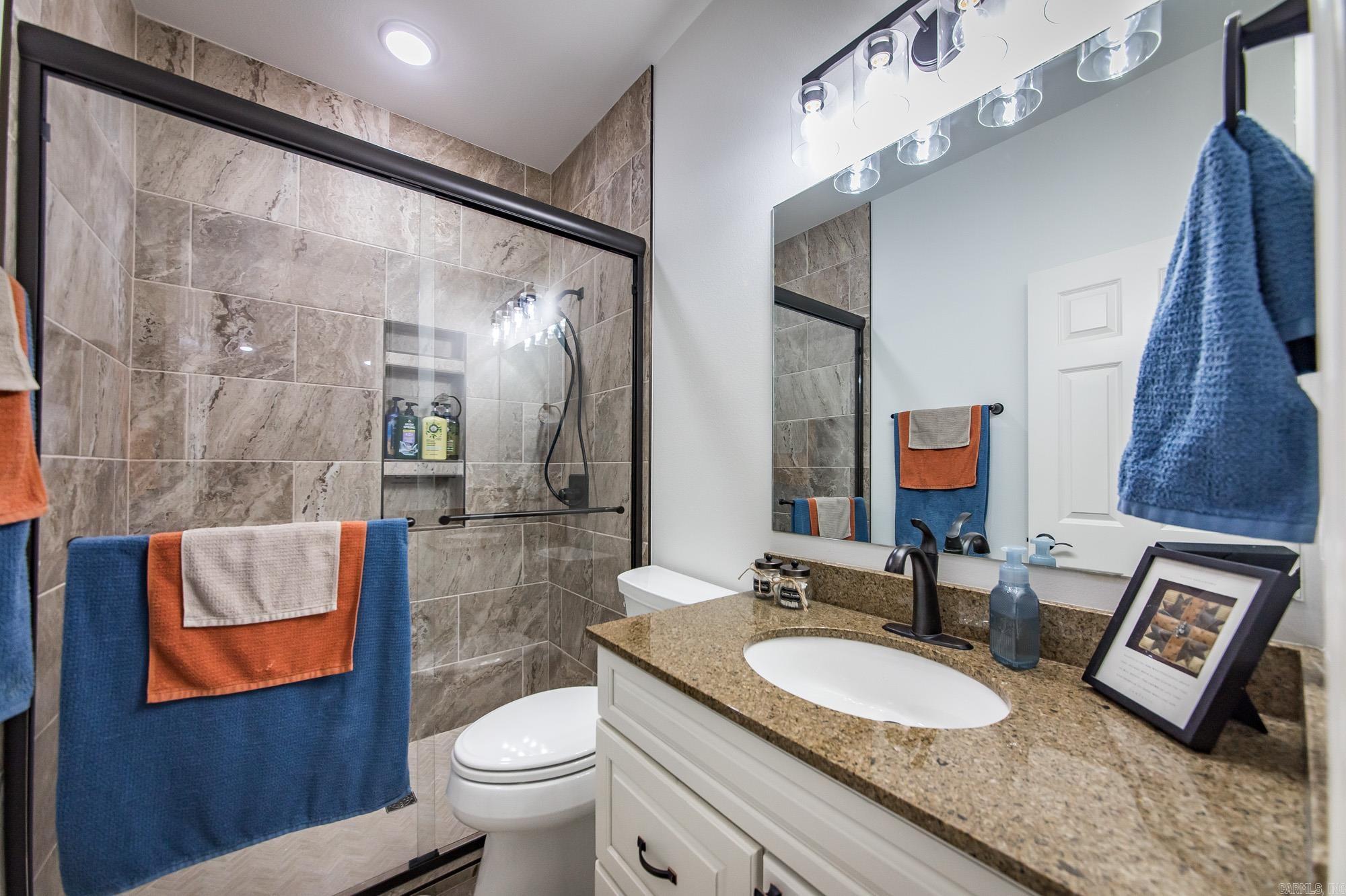 116 Fairway  Fairfield Bay, AR