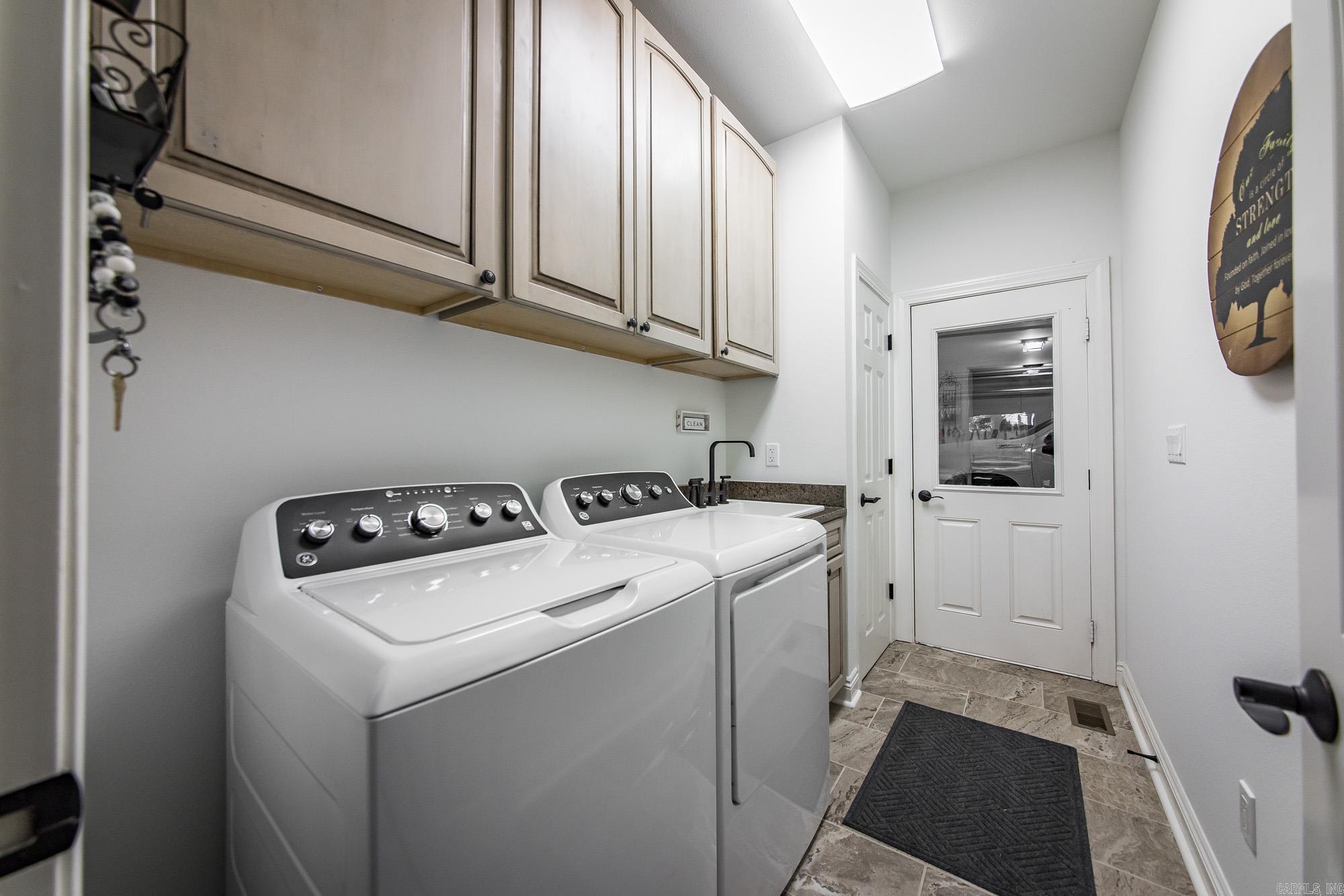 116 Fairway  Fairfield Bay, AR