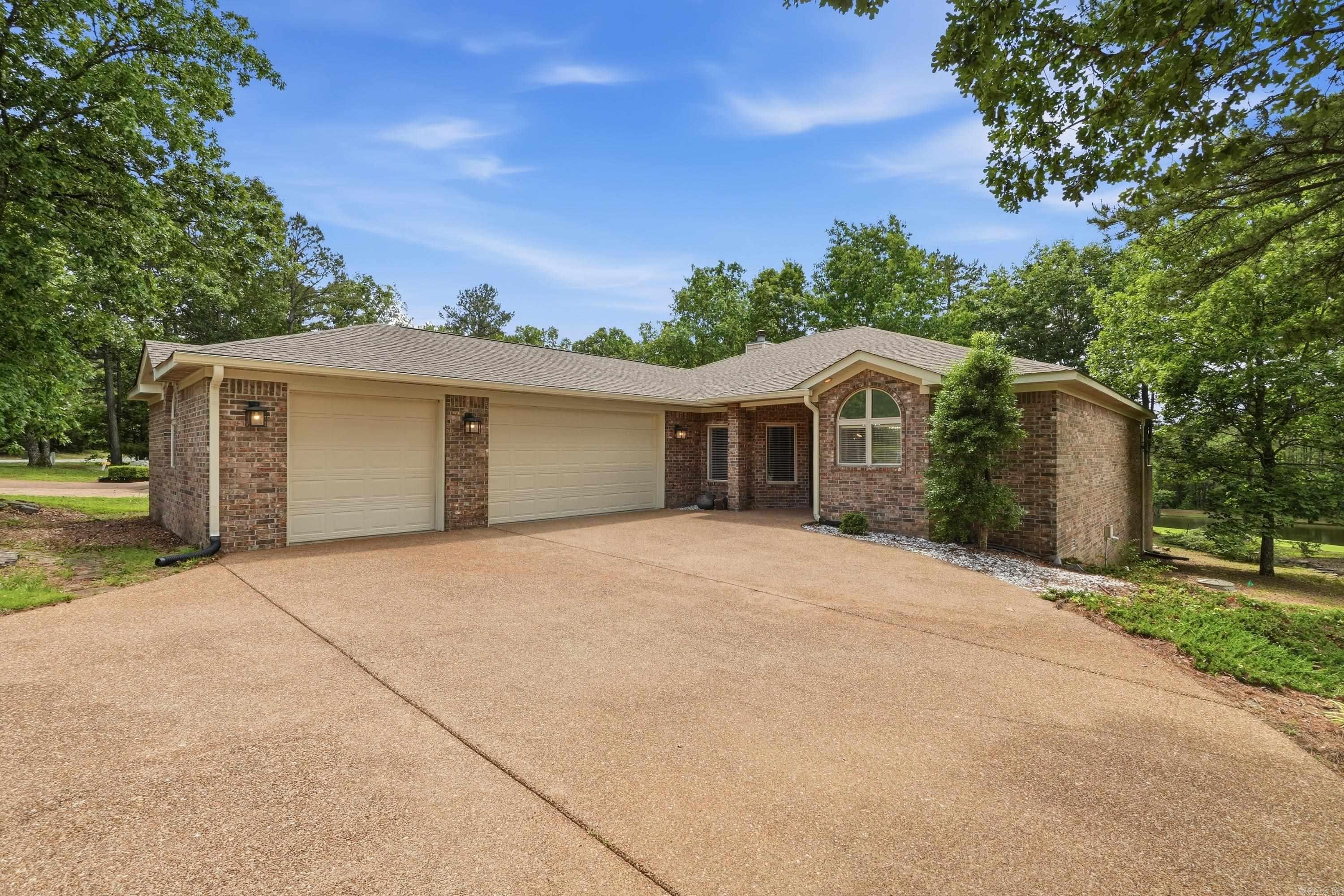 116 Fairway  Fairfield Bay, AR