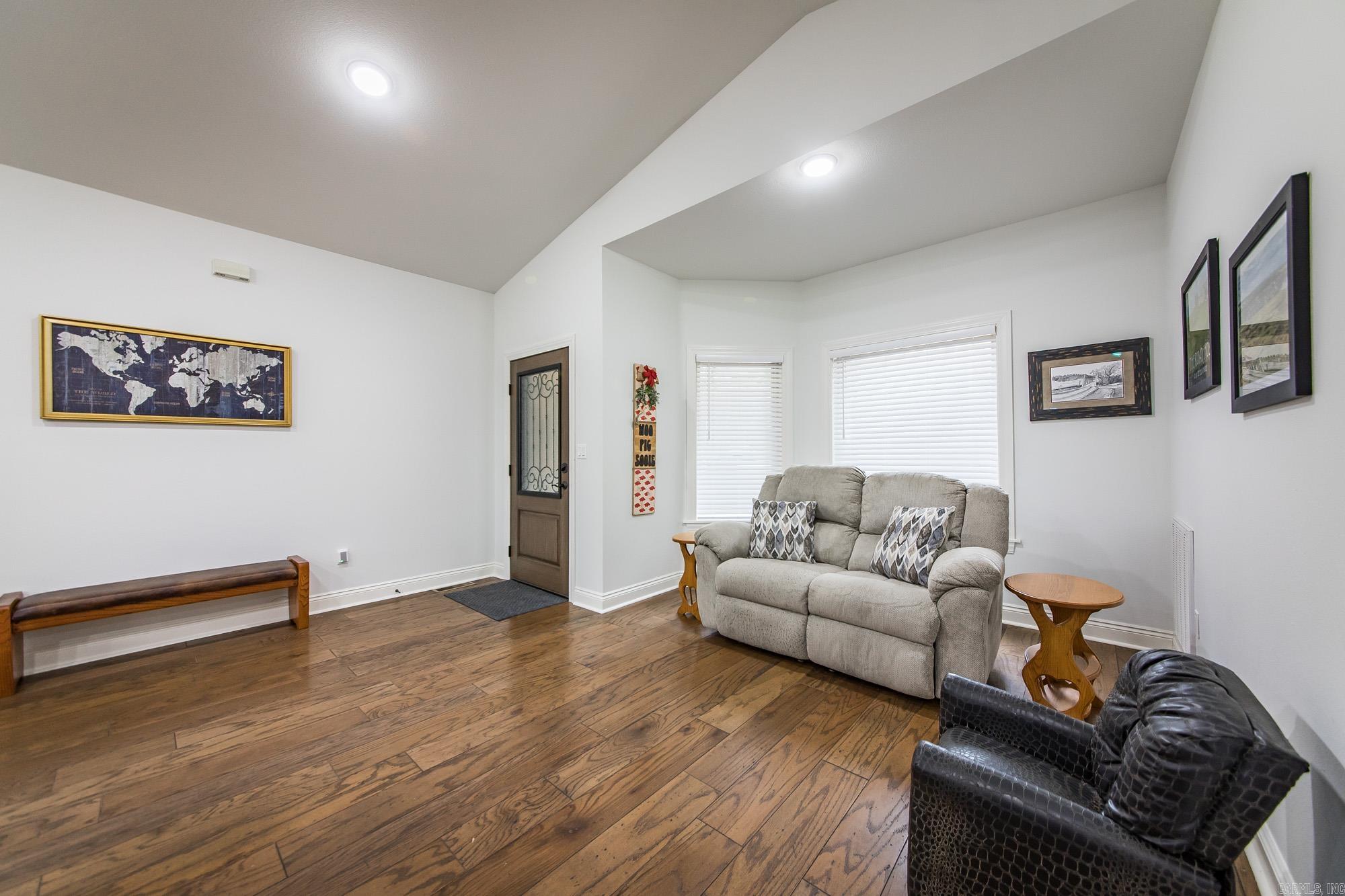 116 Fairway  Fairfield Bay, AR