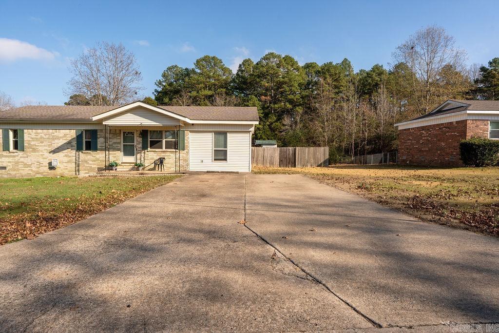 1417 Meadowbrook  Heber Springs, AR