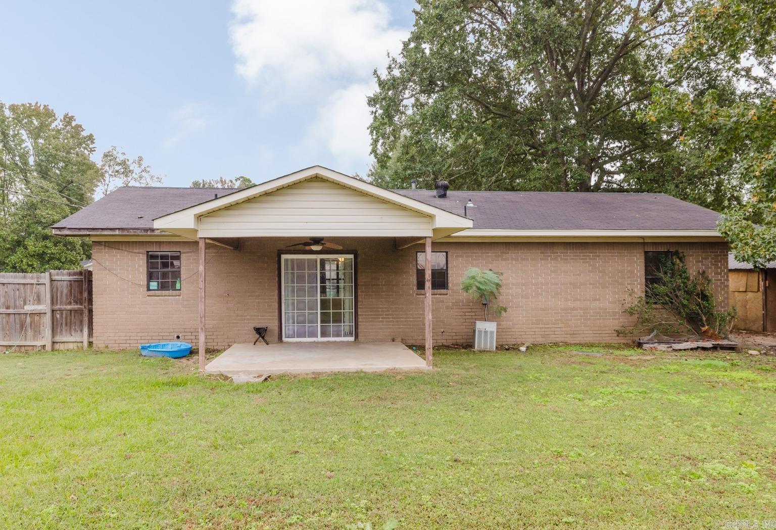 904 Poplar  Star City, AR