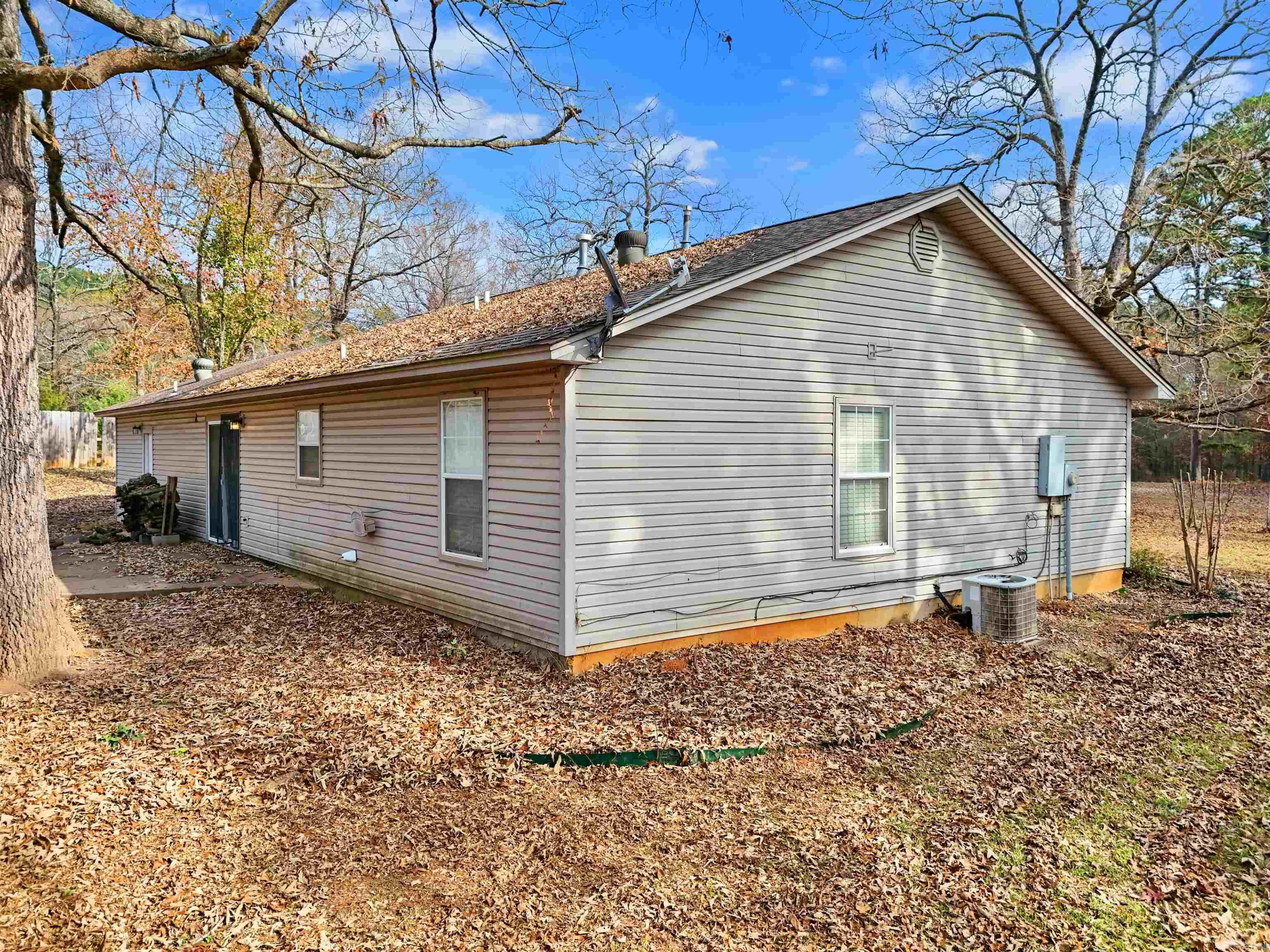 2950 E 60  Bigelow, AR