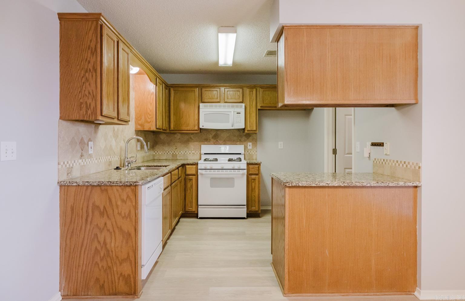 3419 Forest Dr  Bryant, AR