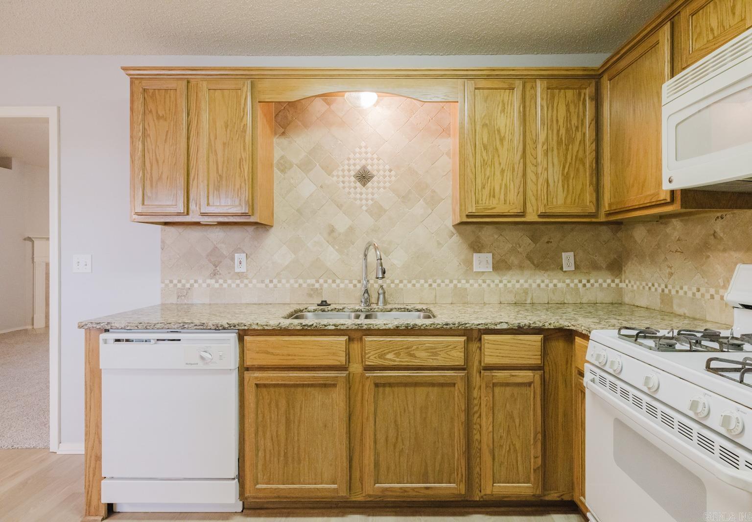 3419 Forest Dr  Bryant, AR