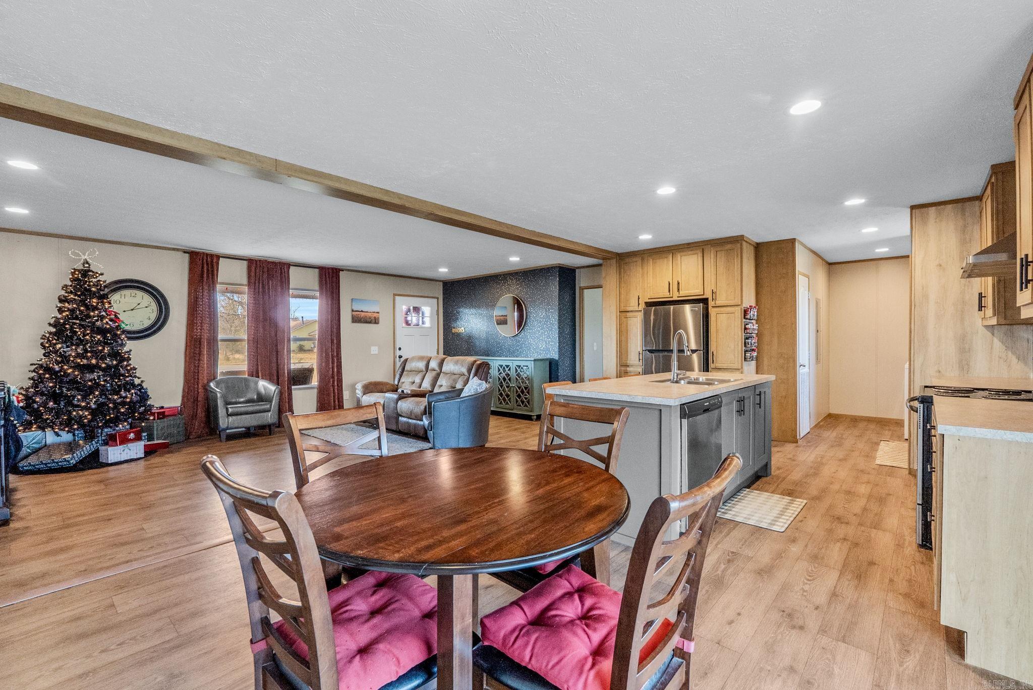 36 N Mt Olive  Vilonia, AR