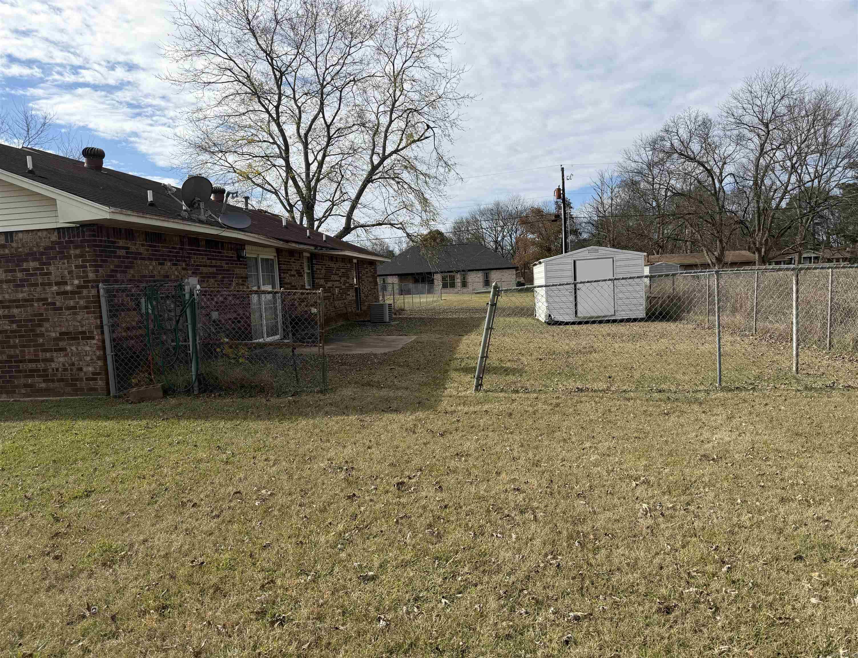 3705 Mobile  Pine Bluff, AR