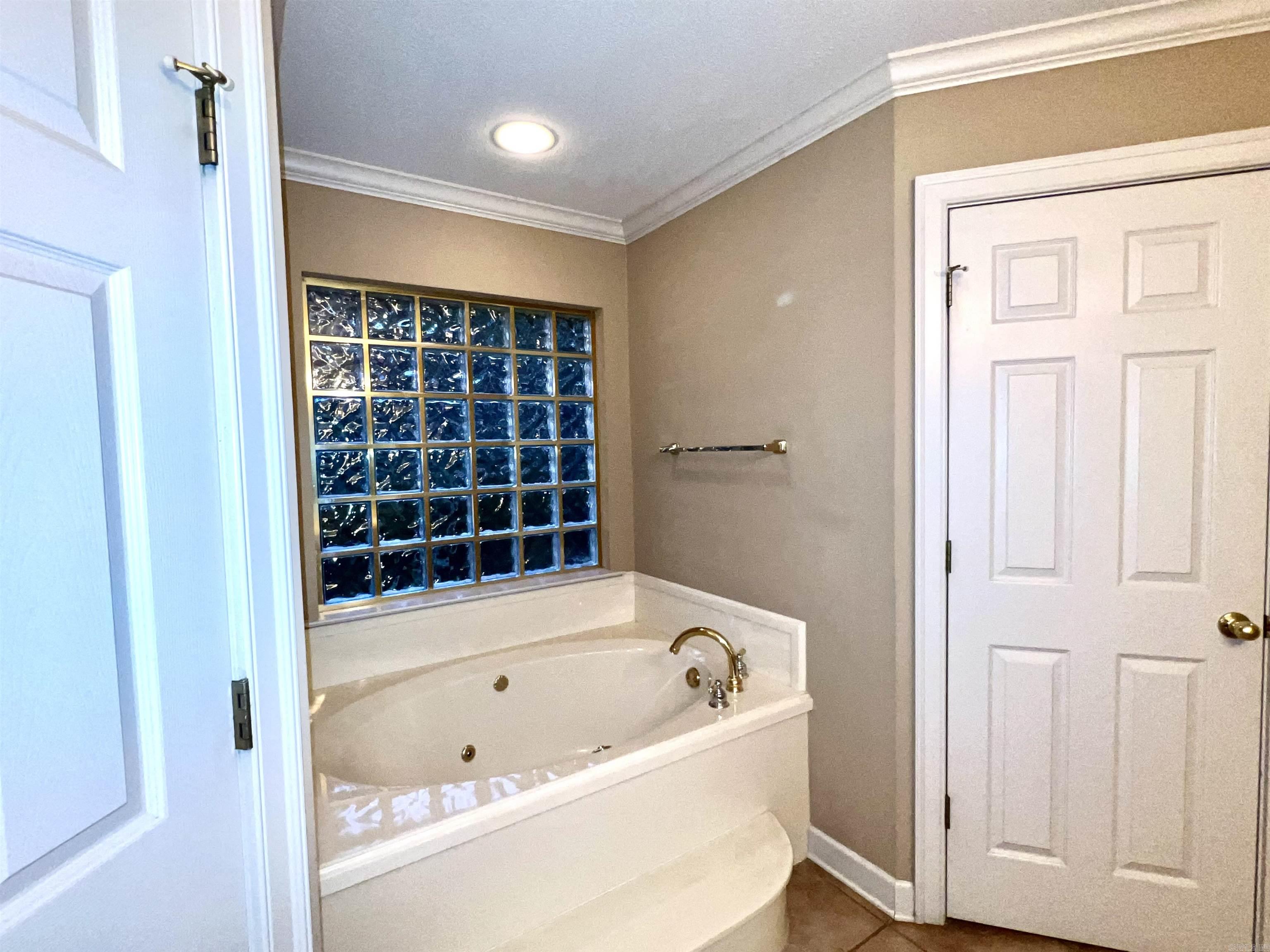 100 Ginger  Searcy, AR