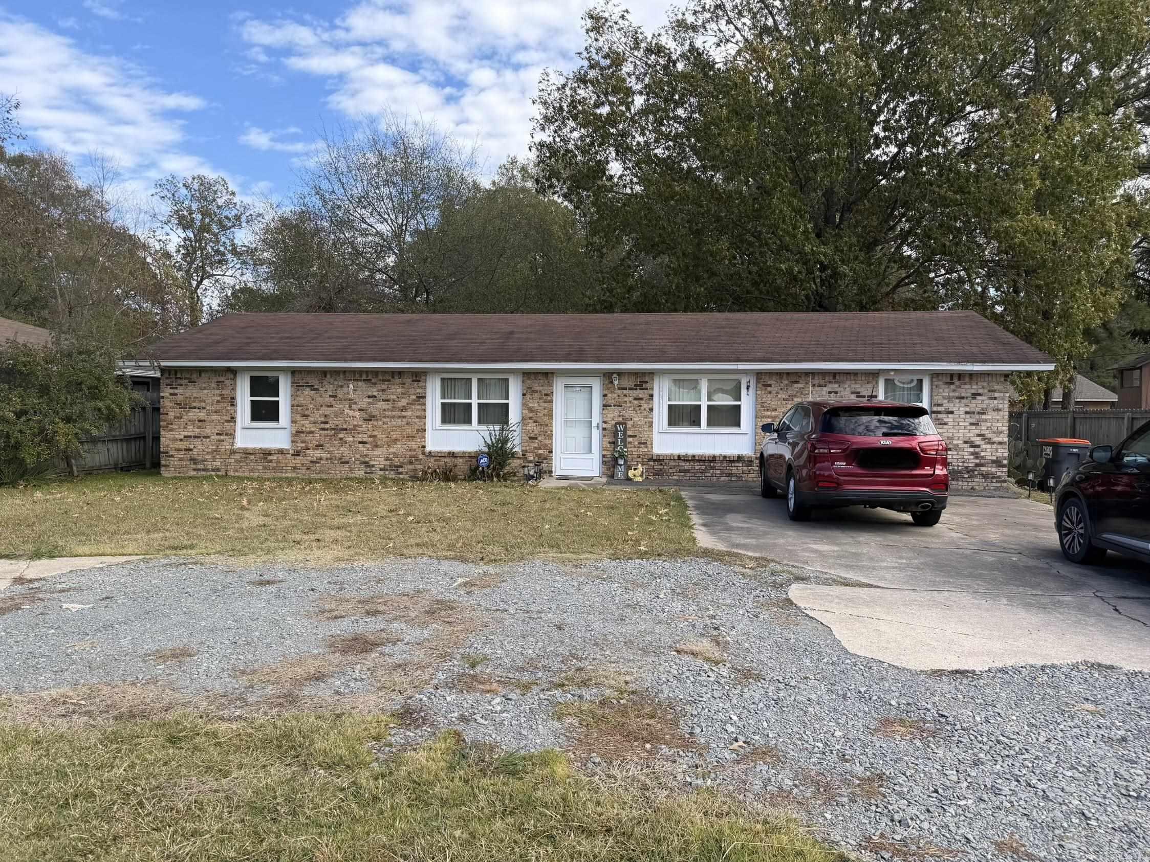 2315 Oakwood  Pine Bluff, AR