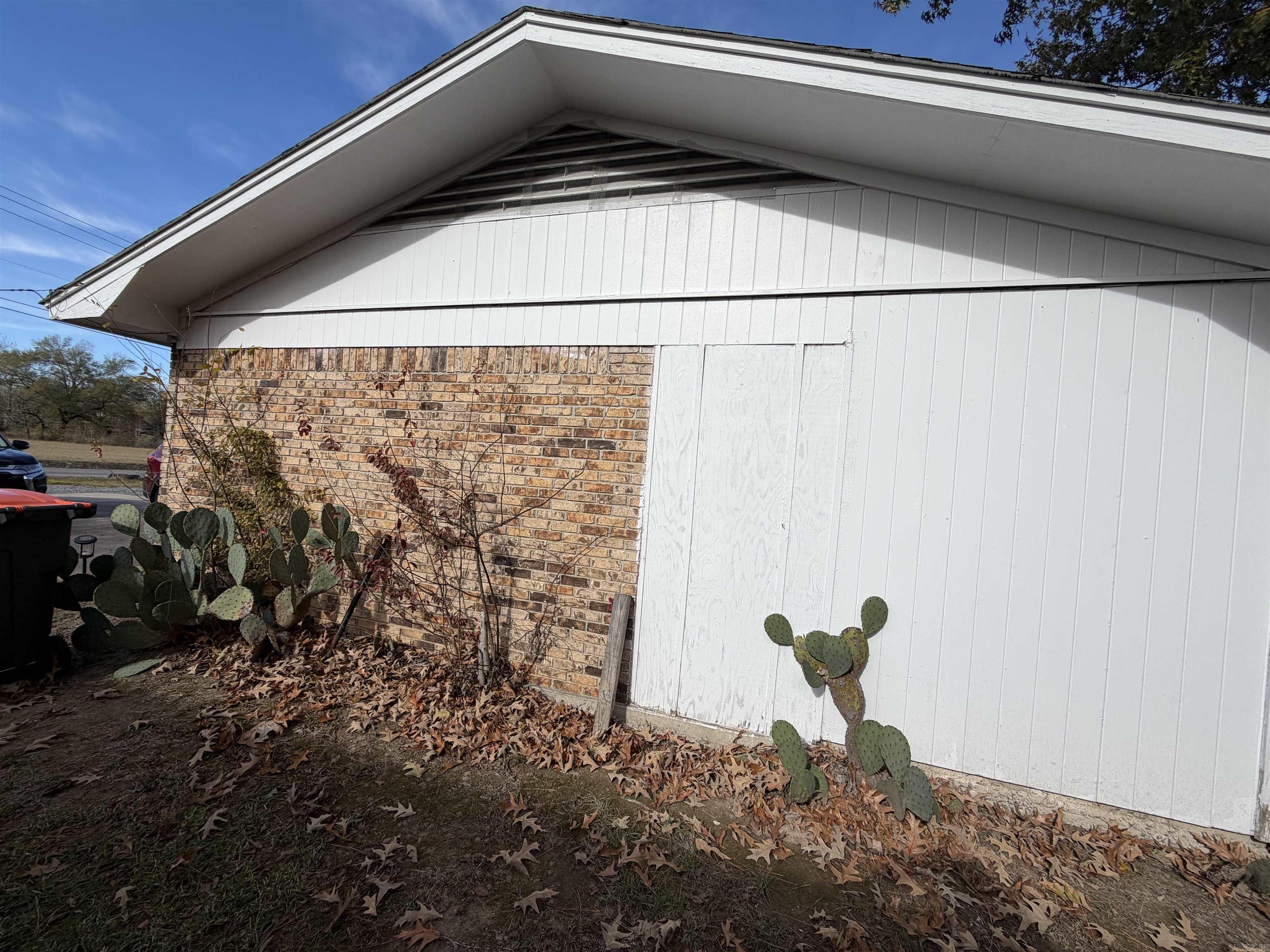 2315 Oakwood  Pine Bluff, AR