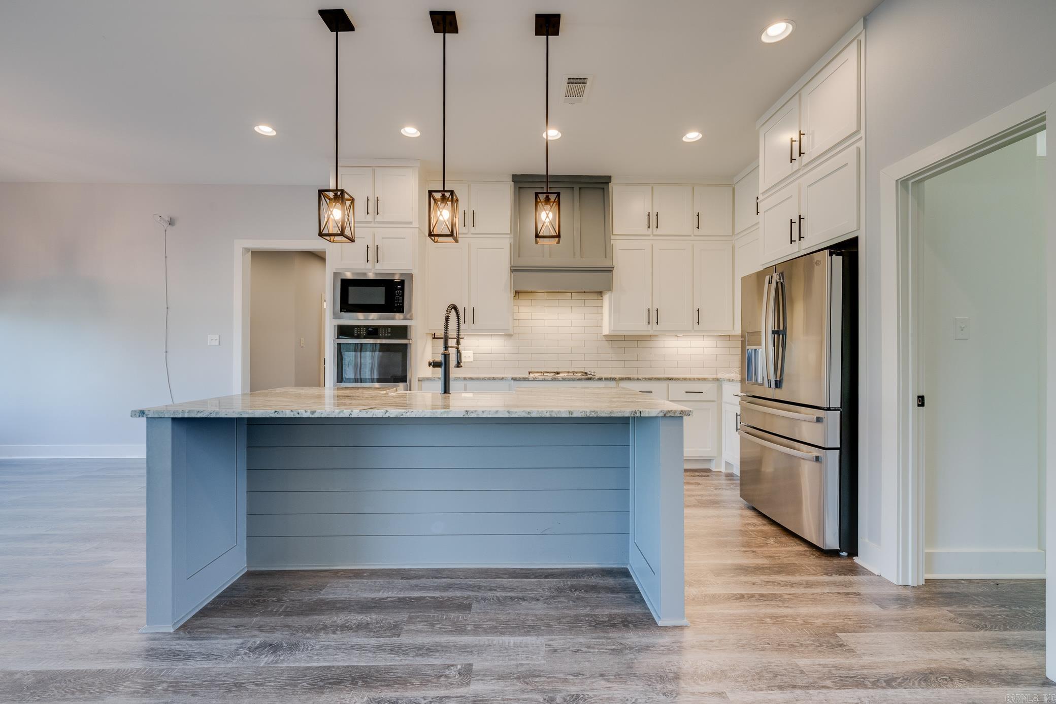 10633 Hinds  Benton, AR